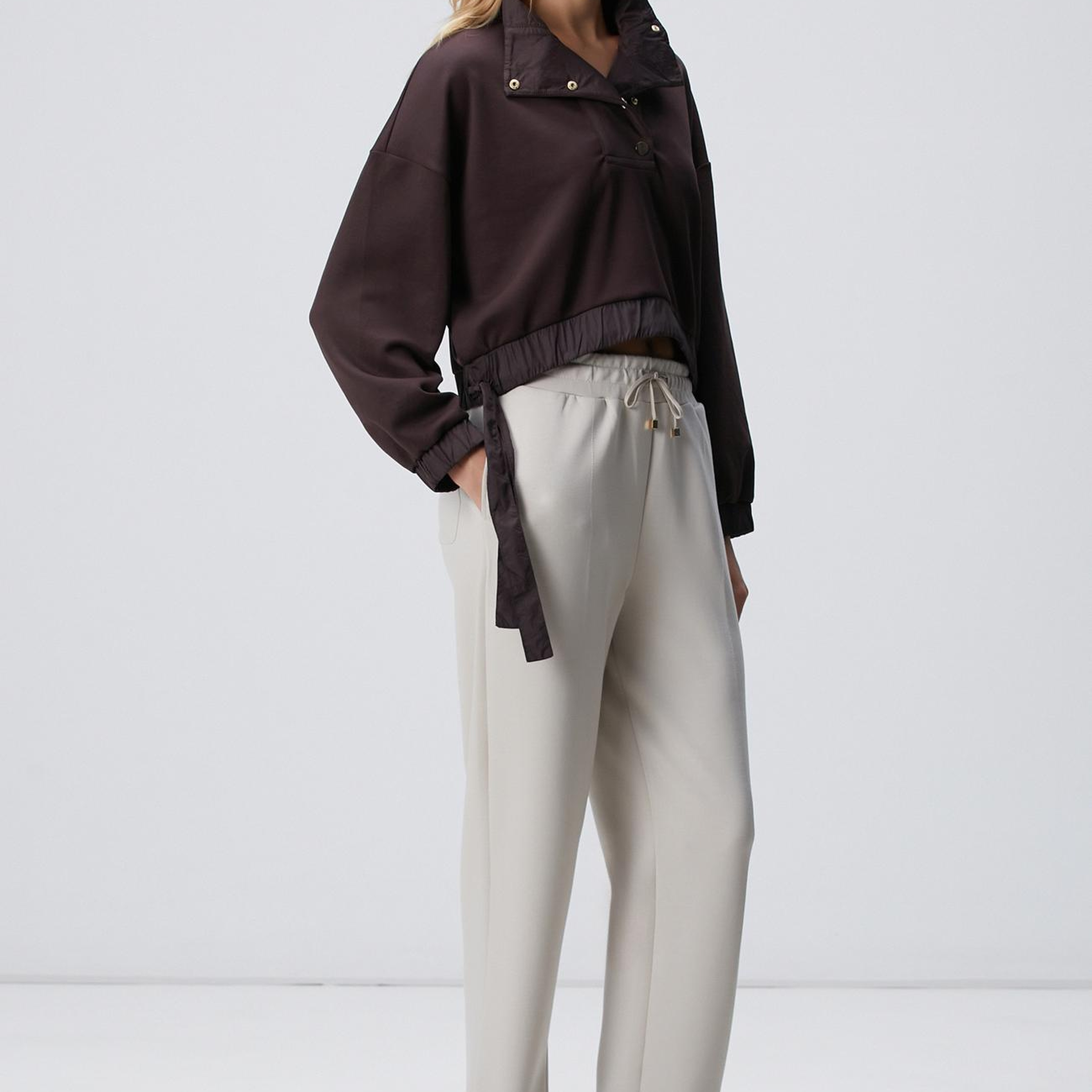 Network Kadın N-Tech Kahverengi Çıtçıt Detaylı Sweatshirt