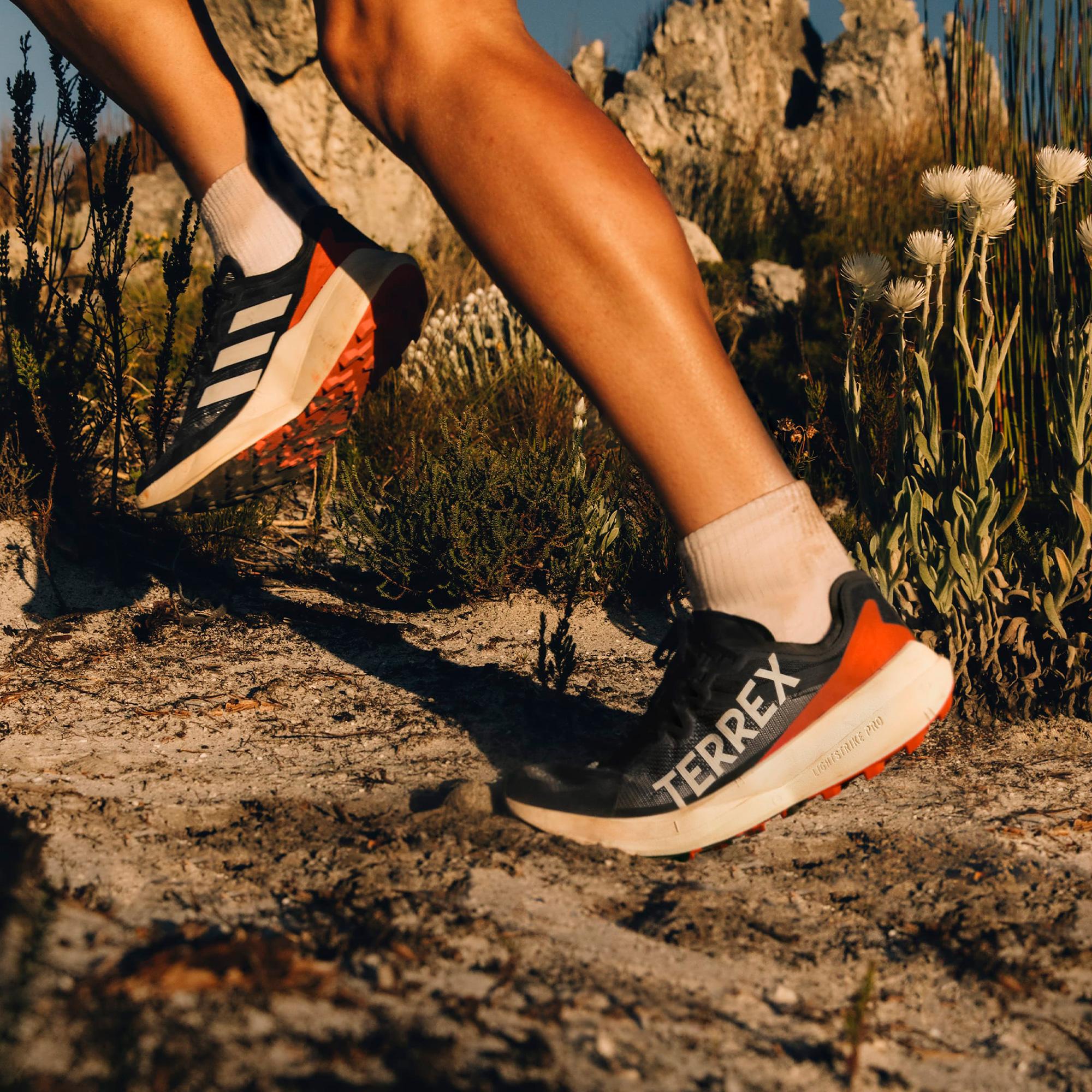 adidas Terrex Agravic Speed Trail Erkek Gri Koşu Ayakkabısı