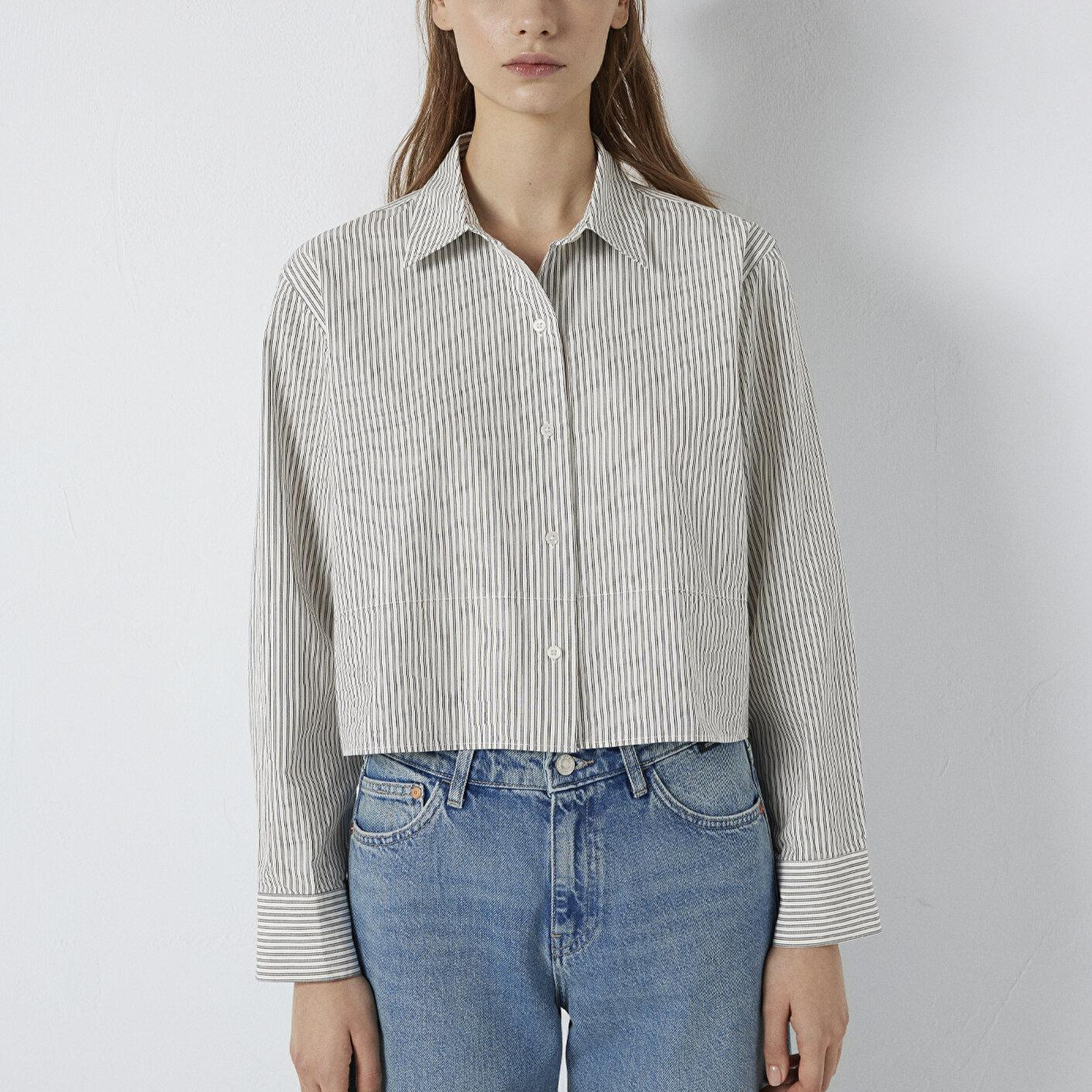 Mavi Çizgili Beyaz Gömlek Loose Fit / Bol Rahat Kesim 1211394-84014