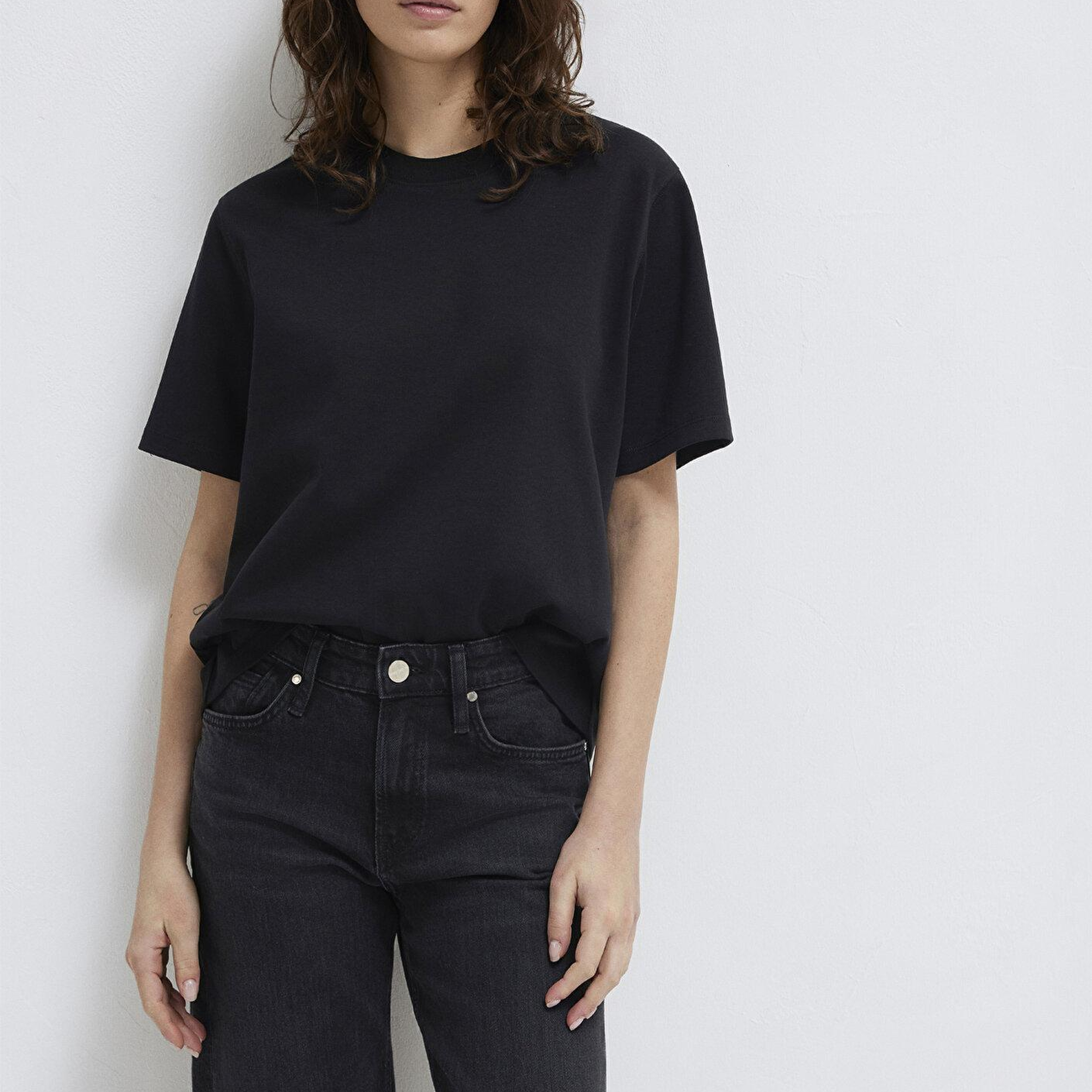 Mavi Siyah Basic İnterlok Tişört Loose Fit / Bol Rahat Kesim 1613820-900