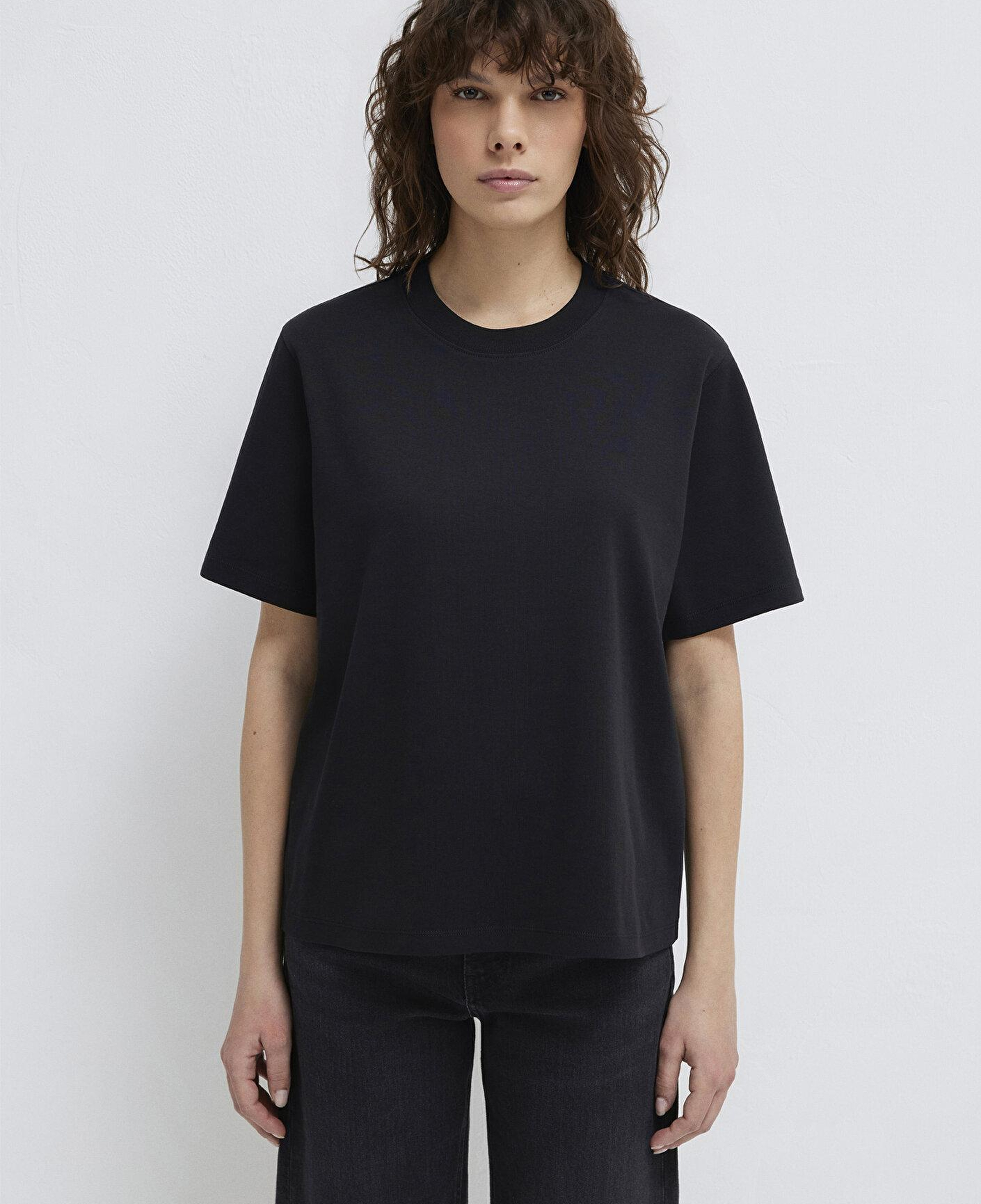Mavi Siyah Basic İnterlok Tişört Loose Fit / Bol Rahat Kesim 1613820-900