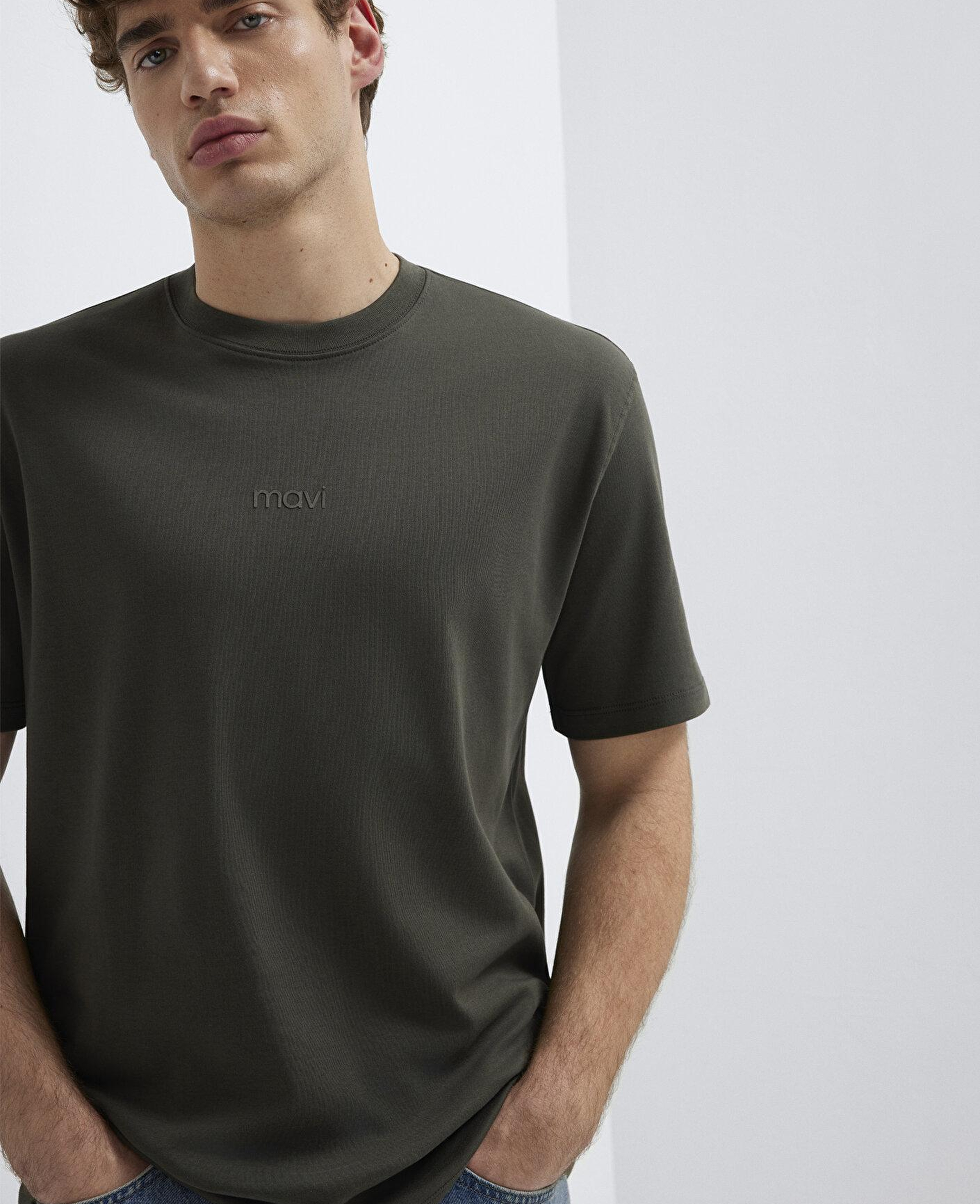 Mavi Mavi Logo Haki Basic İnterlok Tişört Loose Fit / Bol Rahat Kesim 0613102-71553