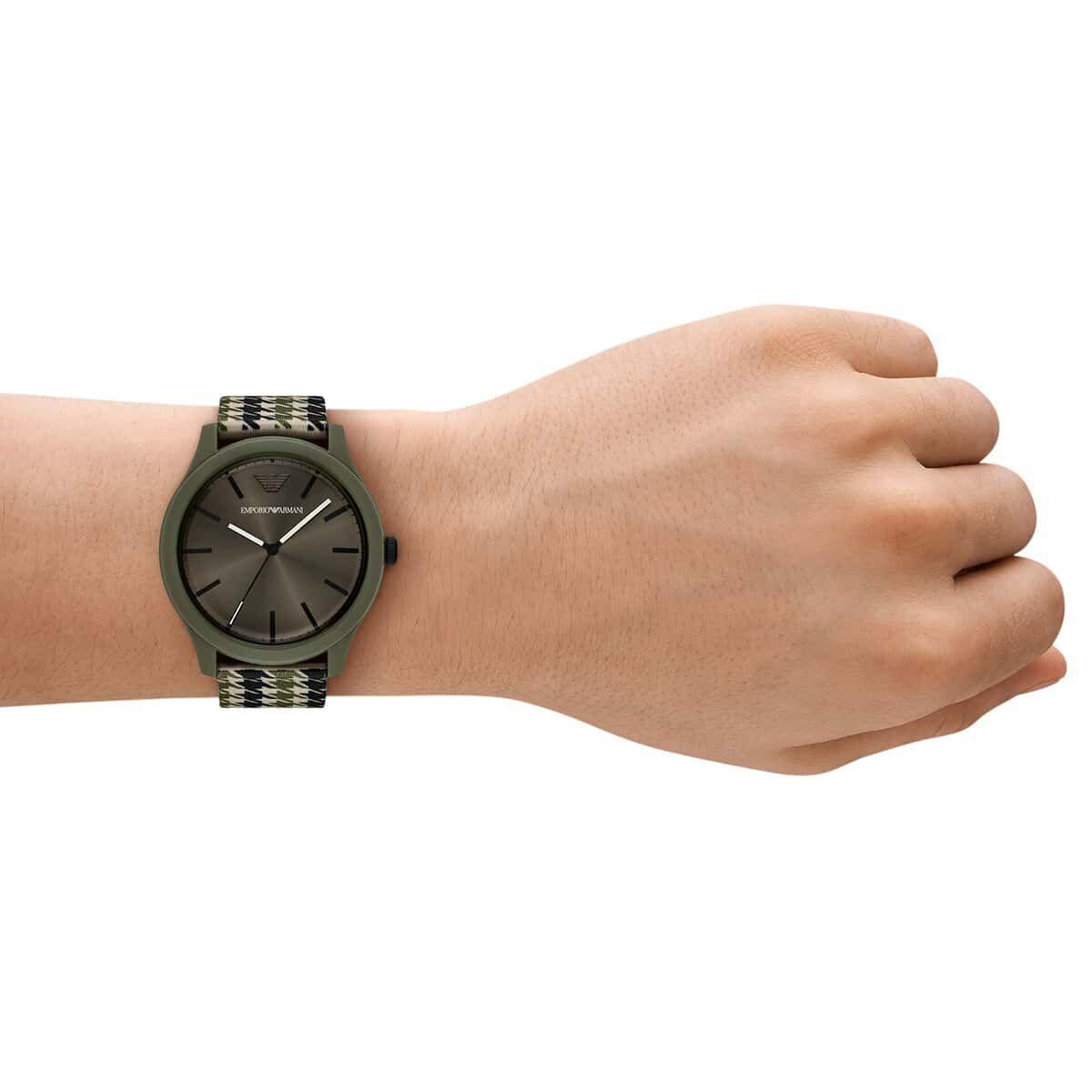 Emporio Armani AR11694 Erkek Kol Saati