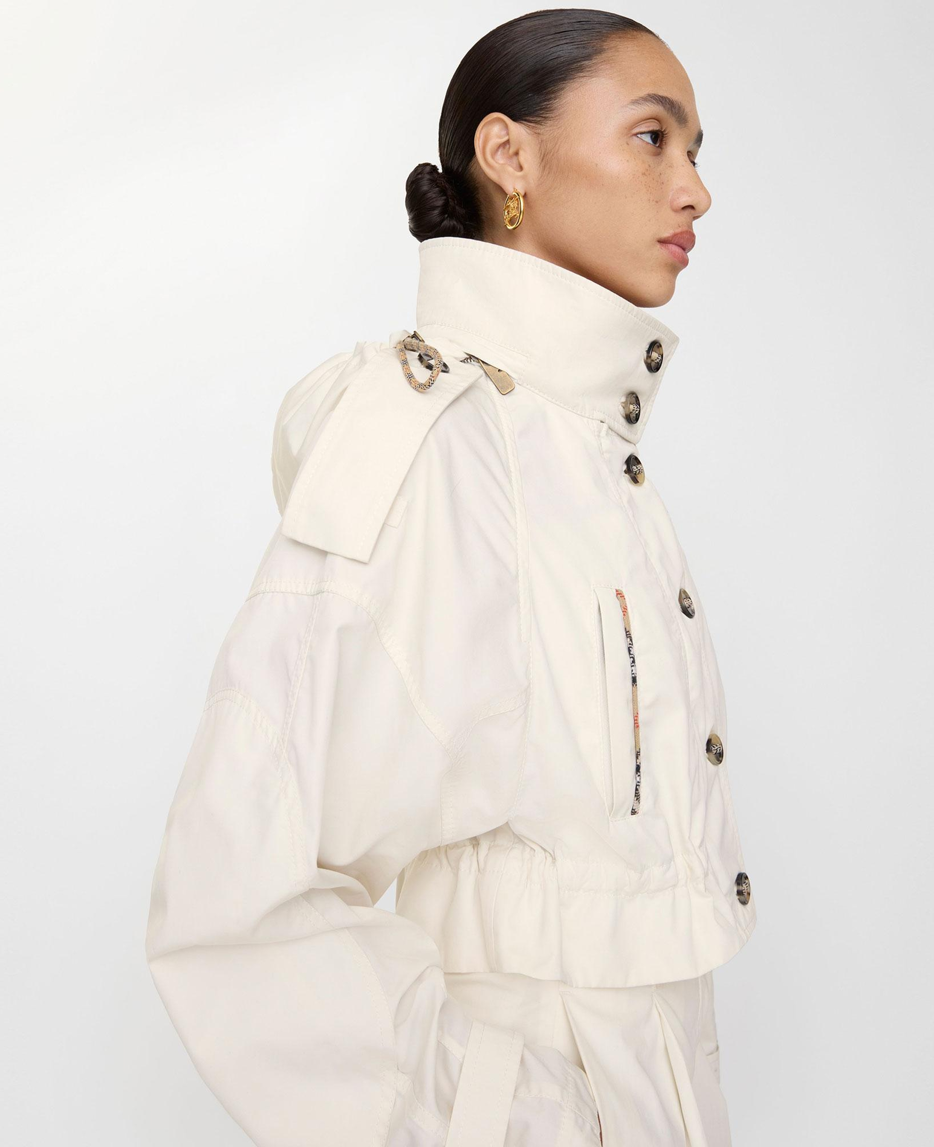 Burberry Cropped Cotton Ladymoor Kadın Beyaz Mont