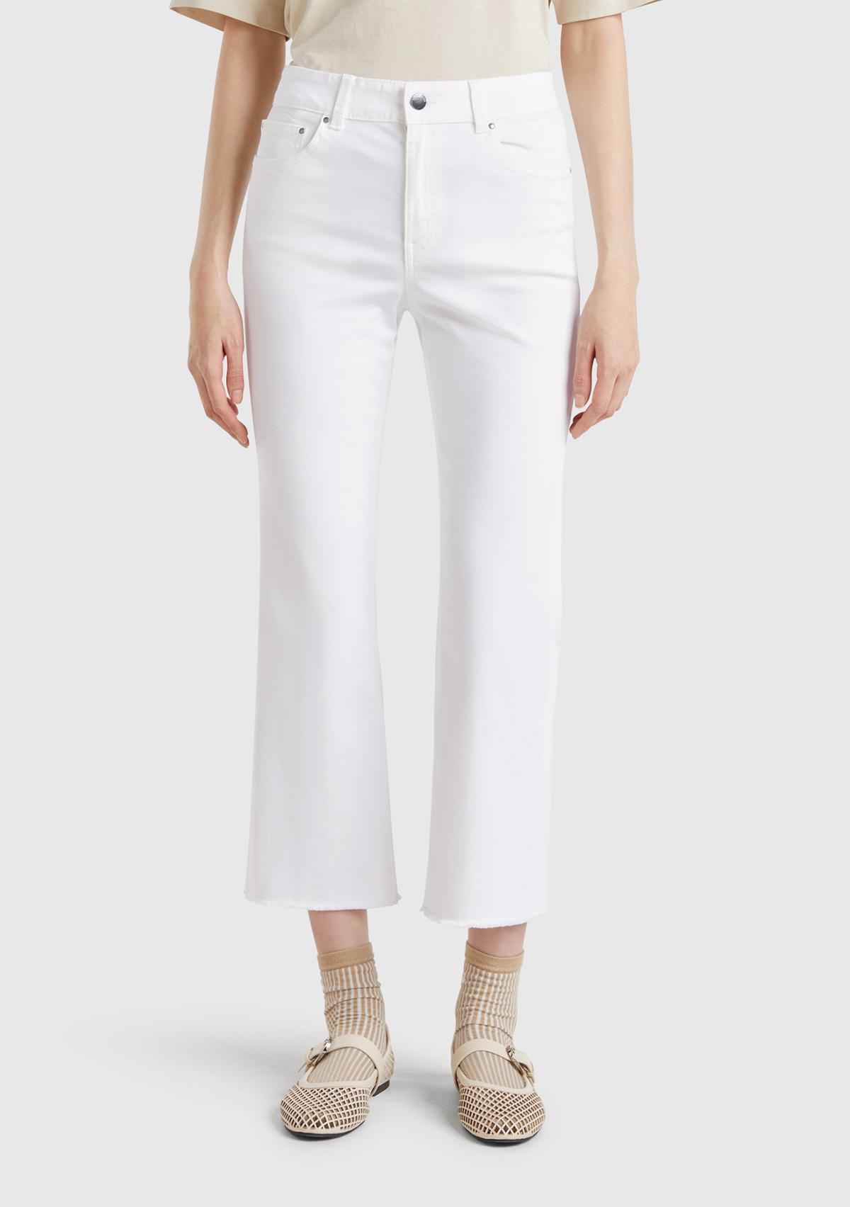Kadın Beyaz 5 Cepli Kısa Paça Denim Pantolon