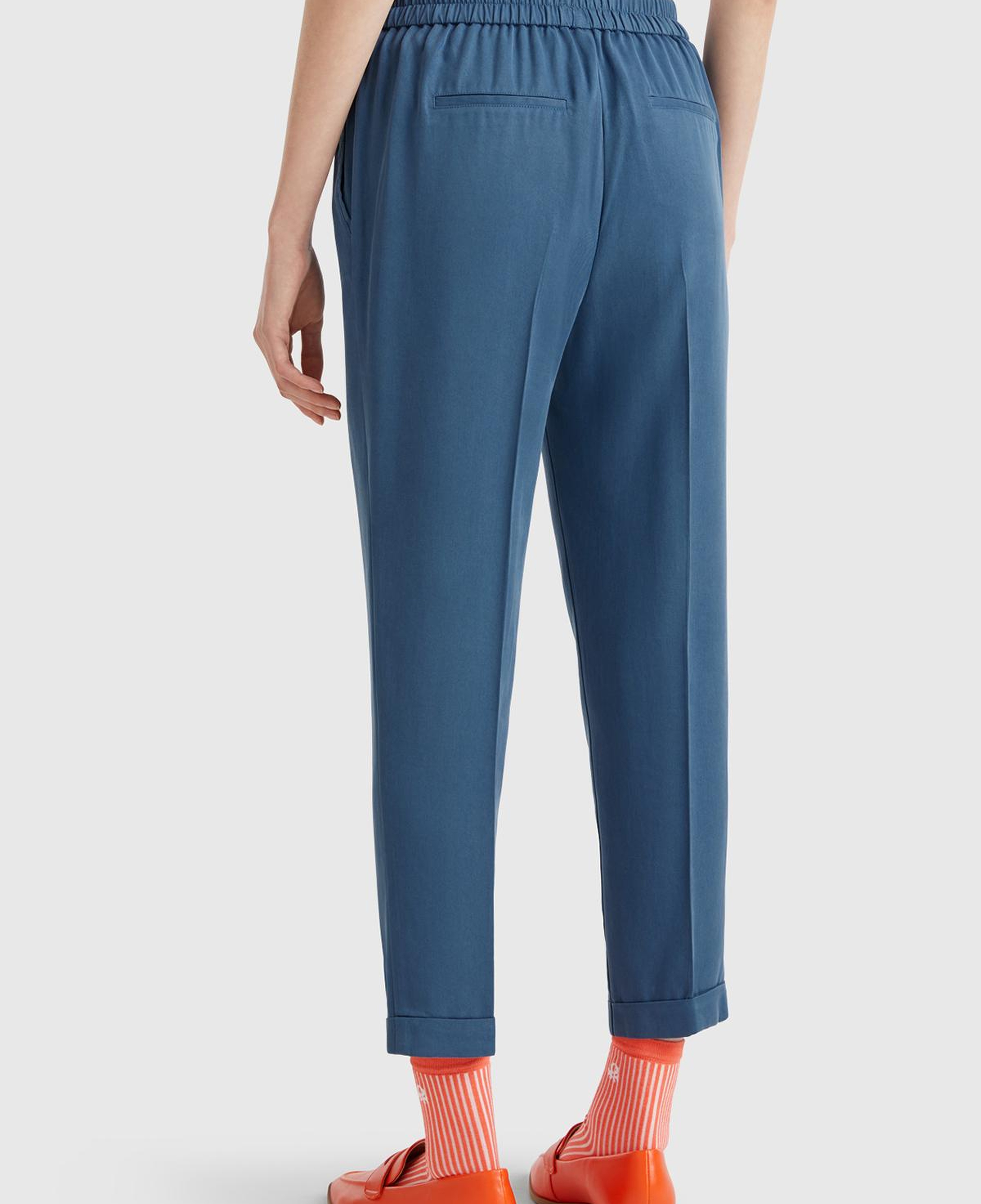 Kadın Denim %100 Liyosel Paçası Kıvrımlı Beli Lastikli Pantolon