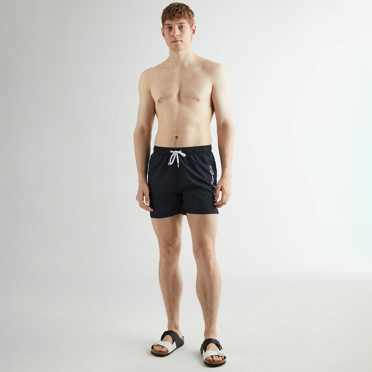 GANT Erkek Siyah Regular Fit Logolu Mayo Şort