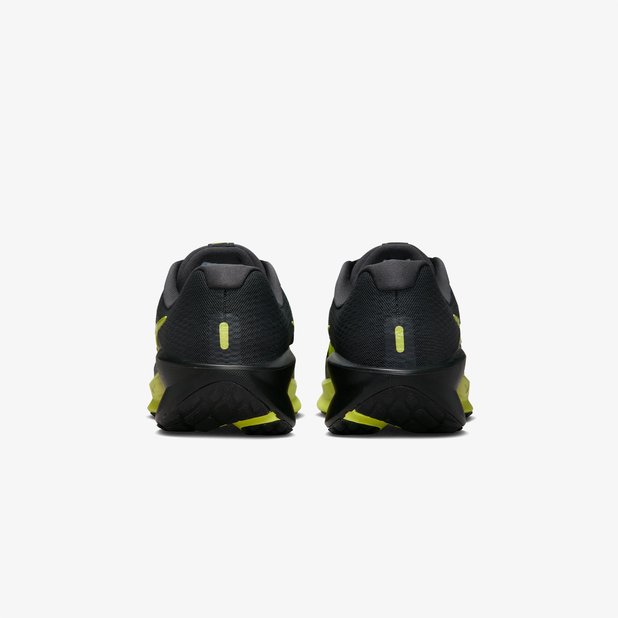 Nike Downshifter 13 Erkek Siyah Koşu Ayakkabısı