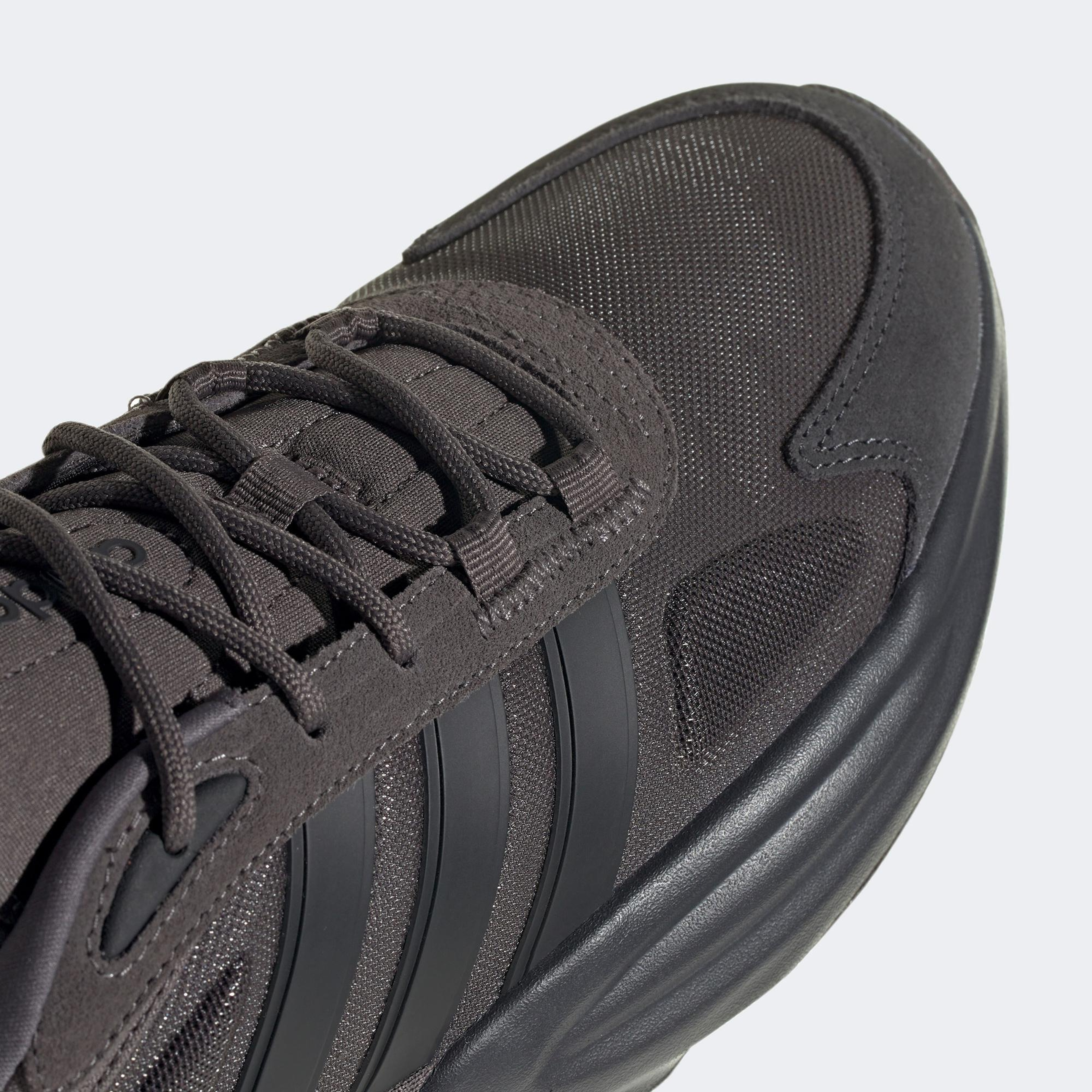 adidas Ozelle Erkek Kahverengi Koşu Ayakkabısı