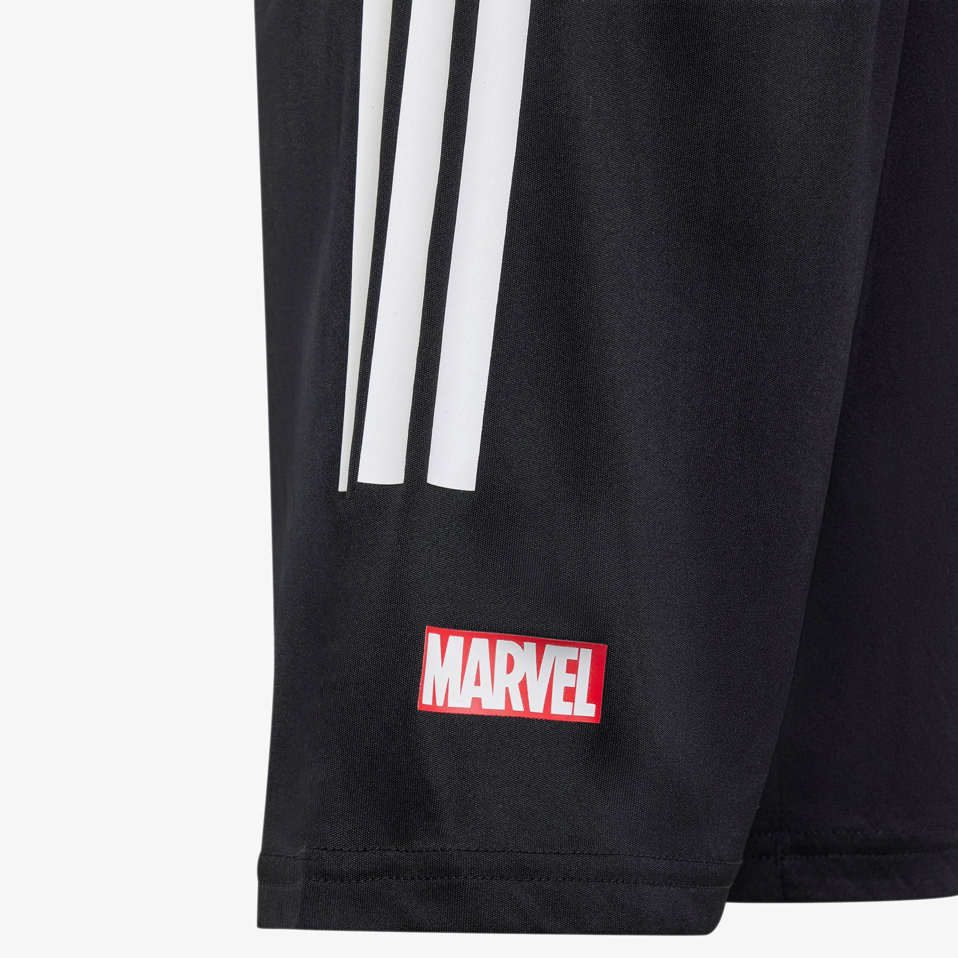 adidas X Marvel Ironman Çocuk Kırmızı/Siyah Şort Takımı