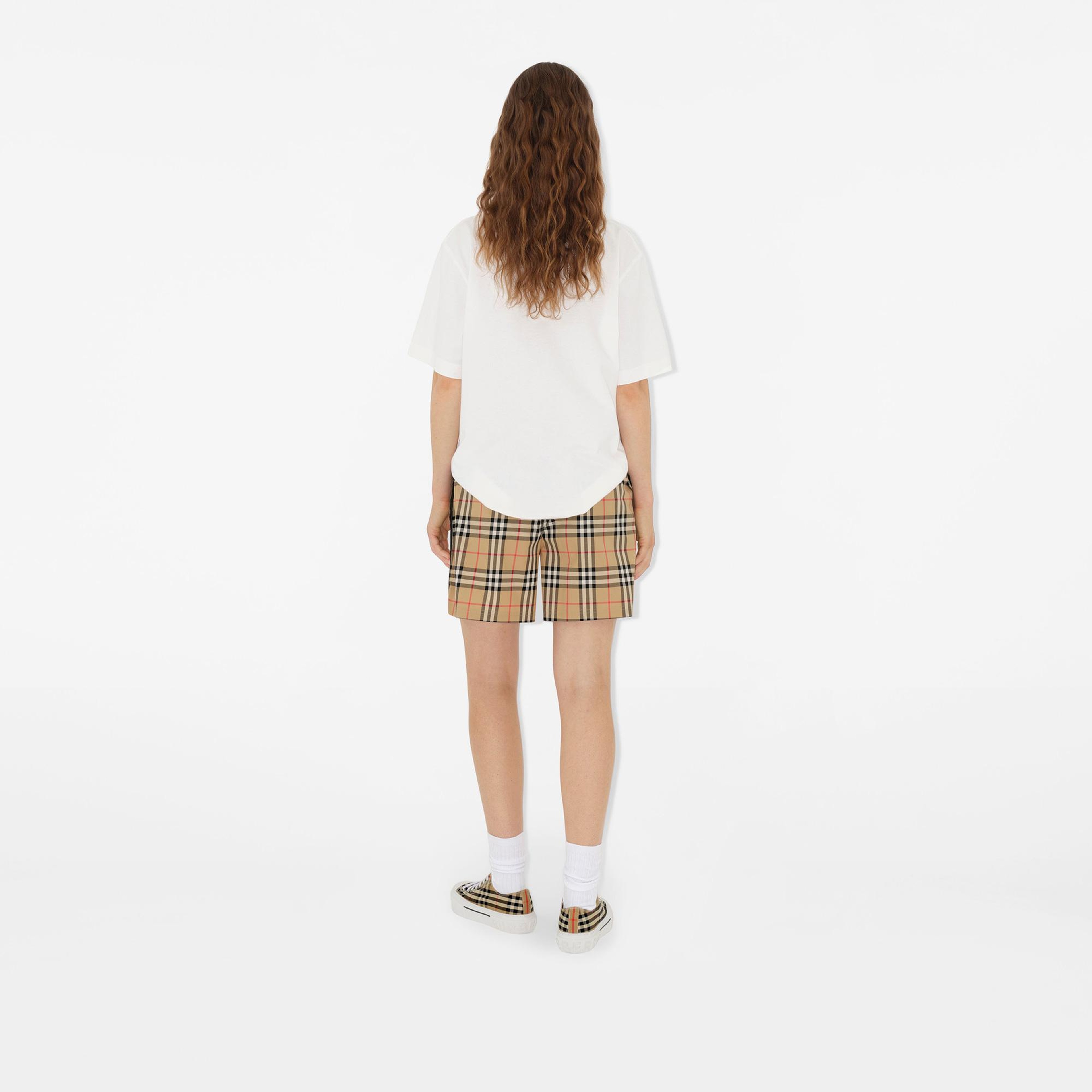 Burberry Check Stretch Pamuk Kadın Bej Şort