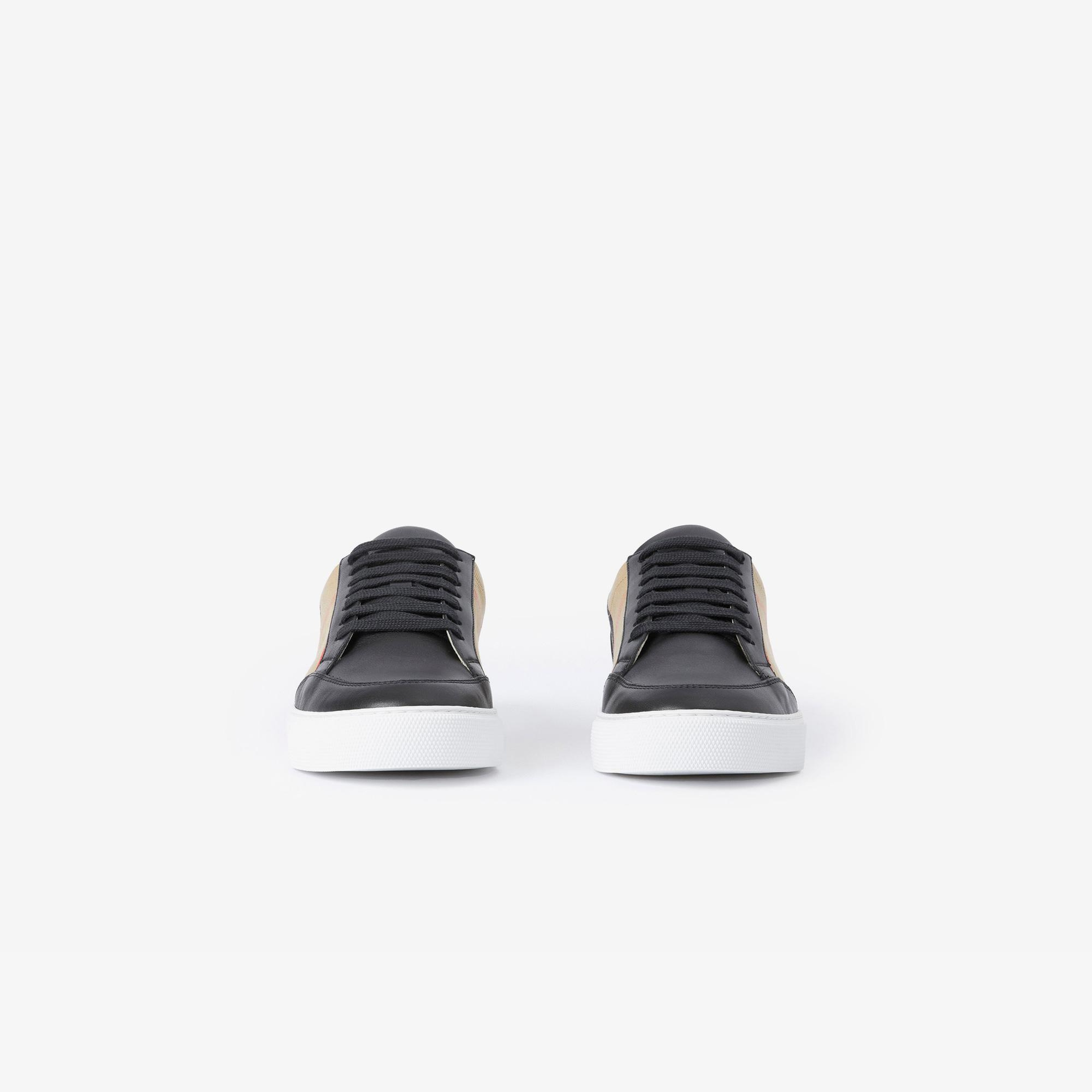 Burberry New Salmond House Kadın Siyah Sneaker