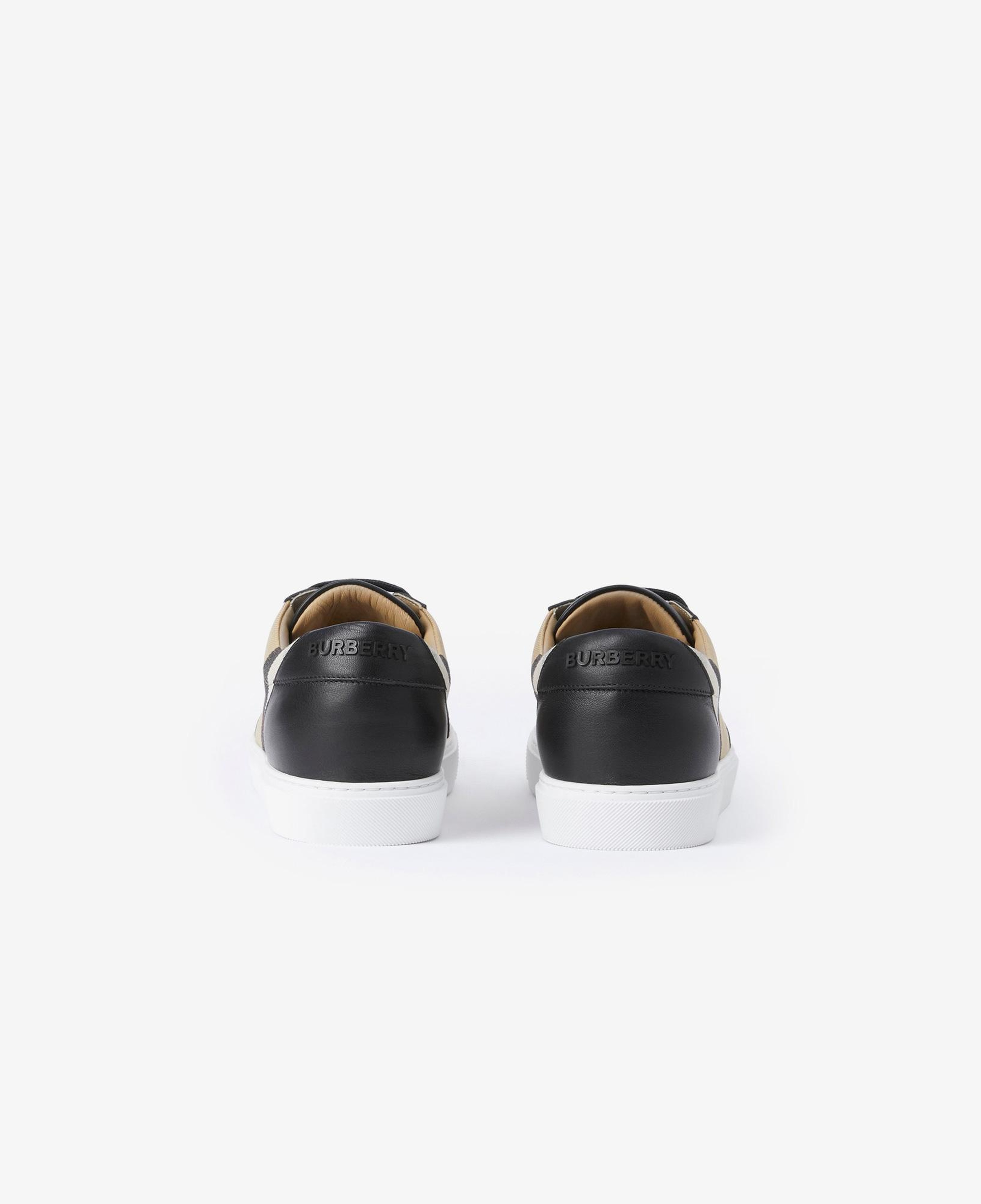 Burberry New Salmond House Kadın Siyah Sneaker