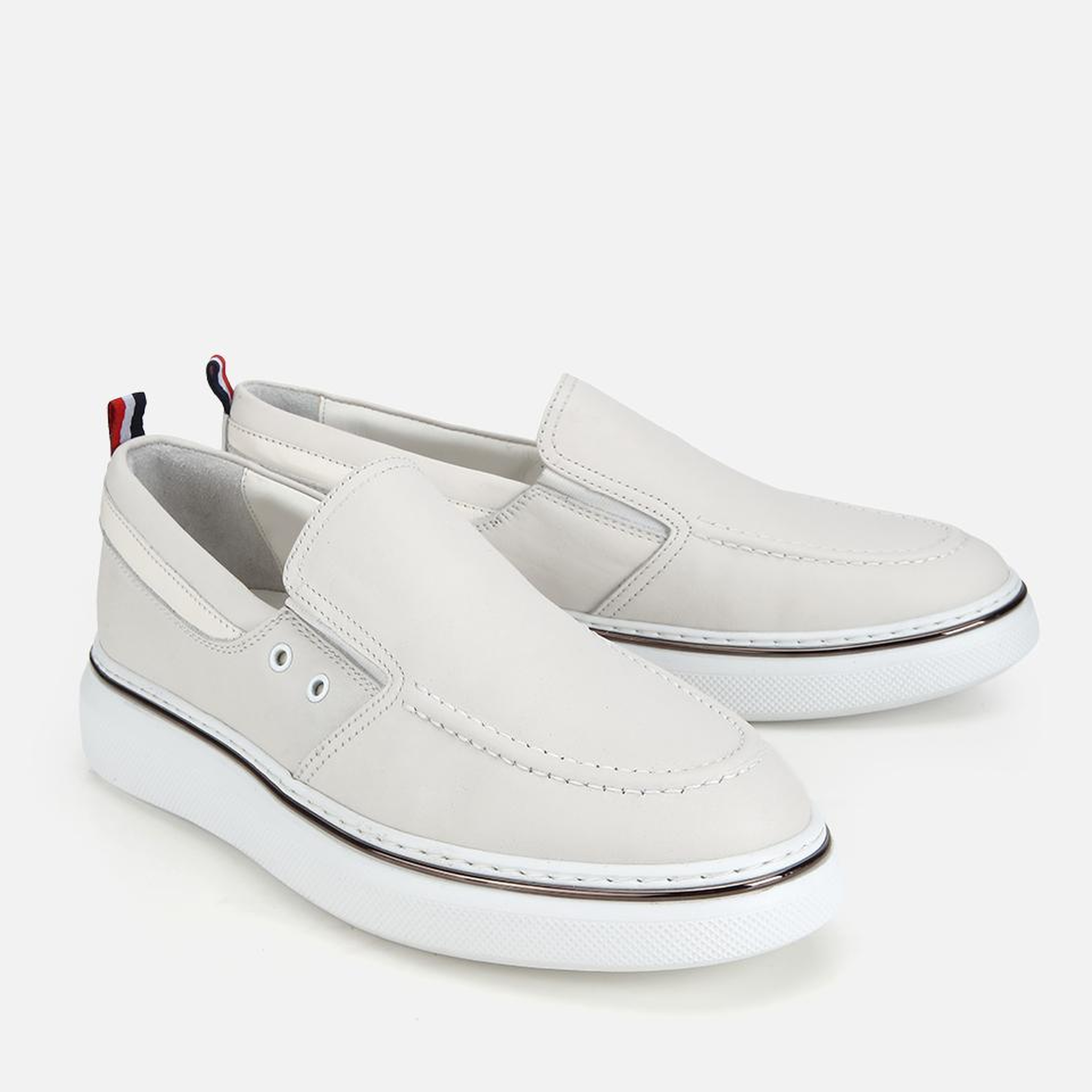 Erkek Deri Beyaz Metal Detaylı Günlük Loafer