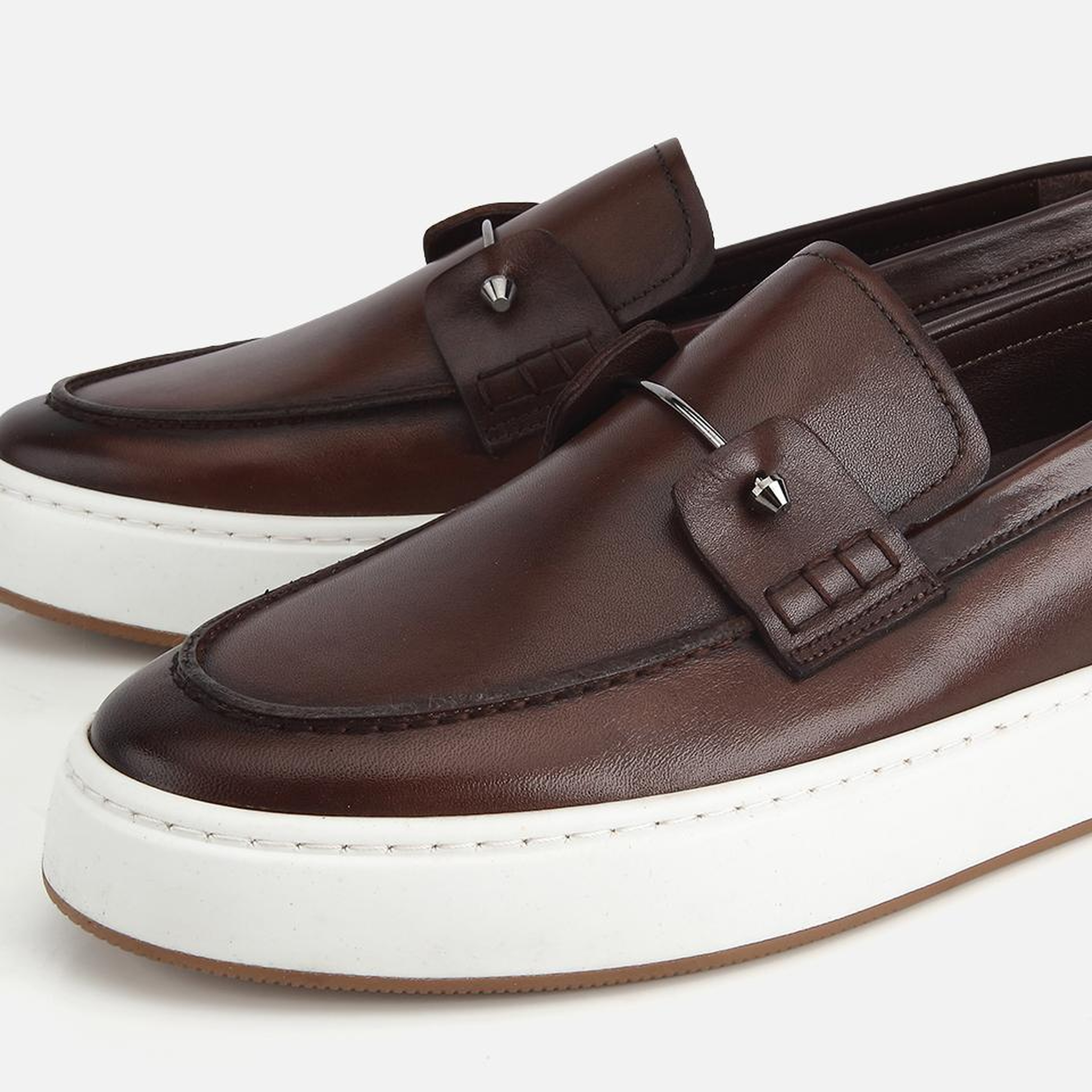 Erkek Deri Kahverengi Metal Detaylı Günlük Loafer