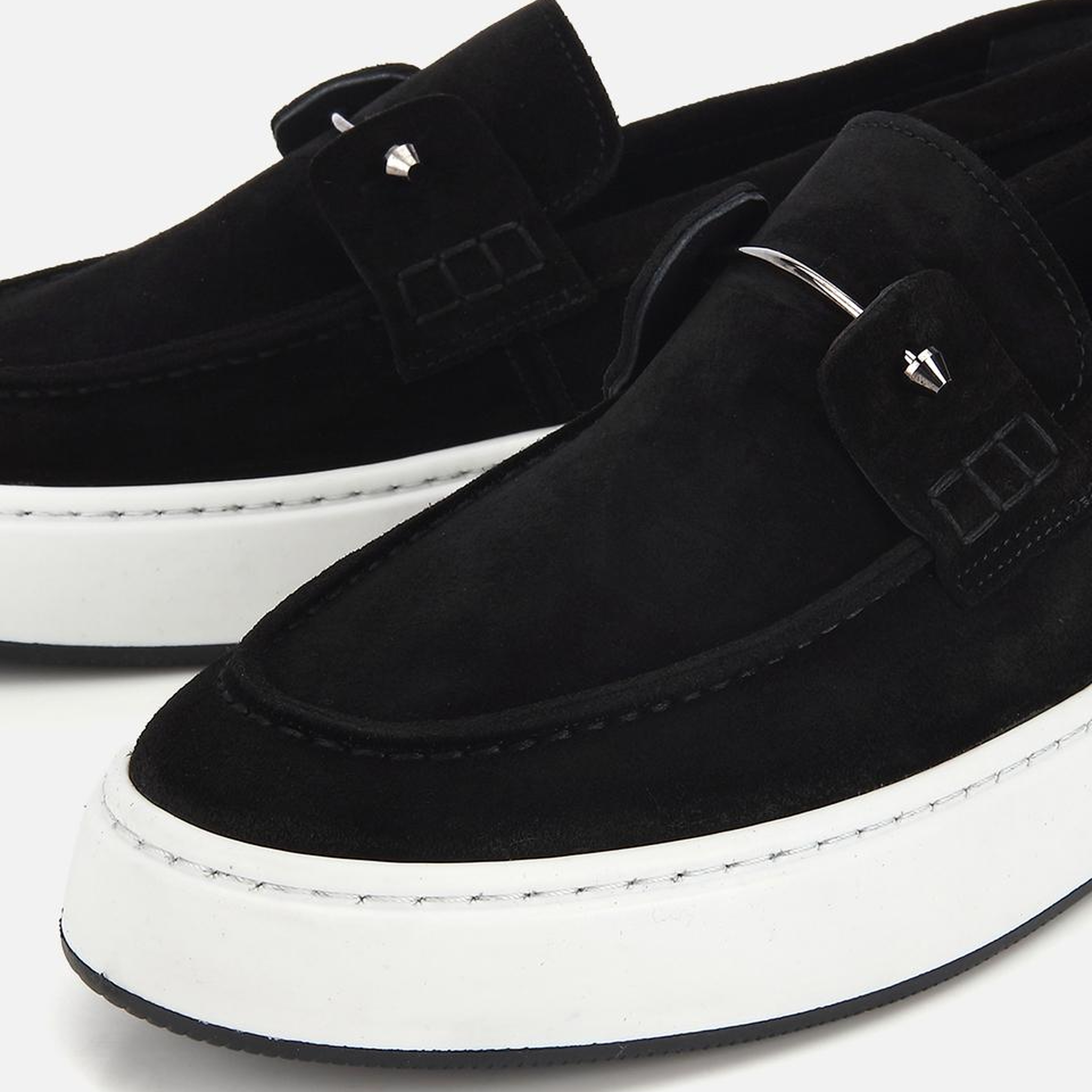 Erkek Deri Süet Siyah Metal Detaylı Günlük Loafer