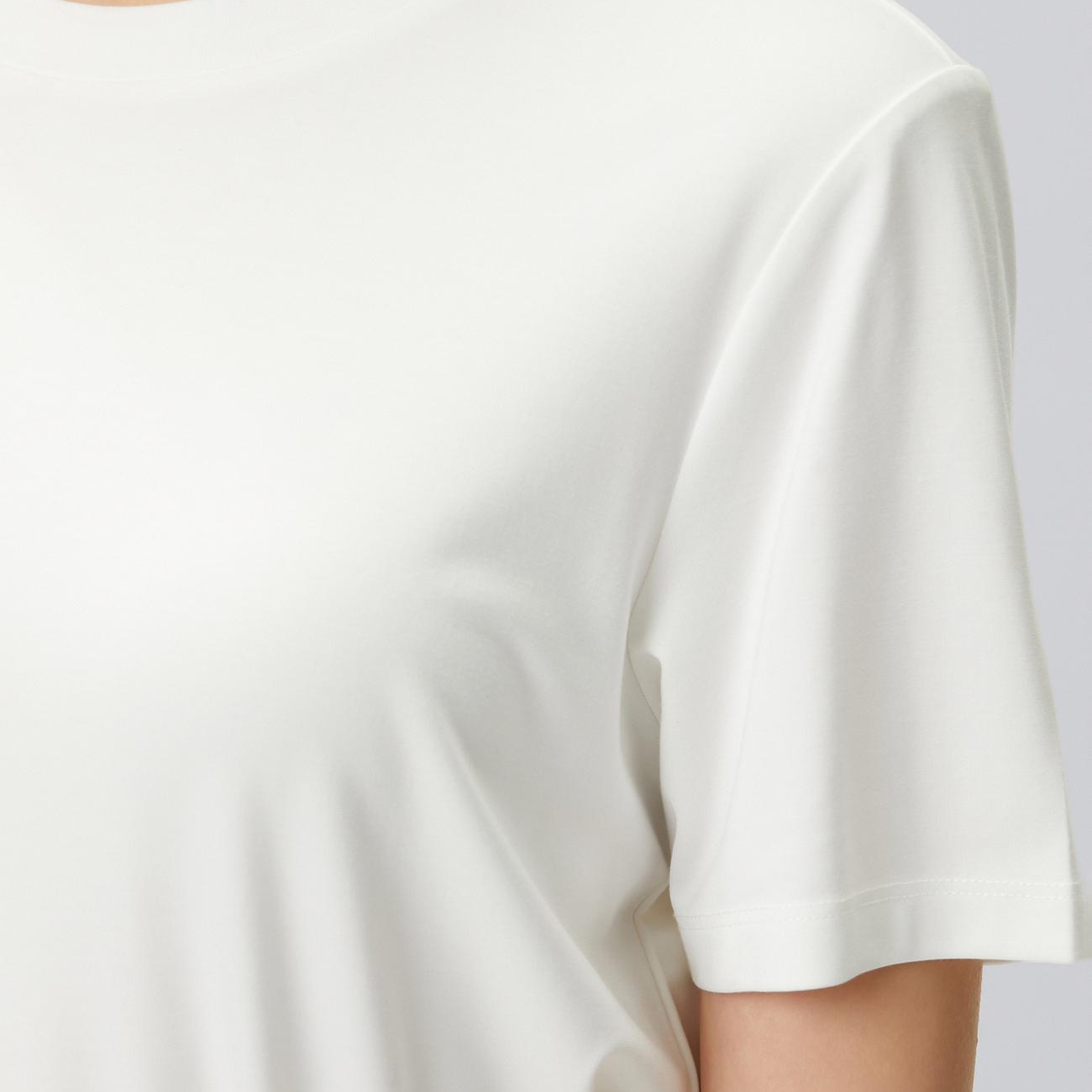 Network Kadın Beyaz Bisiklet Yaka Basic T-shirt