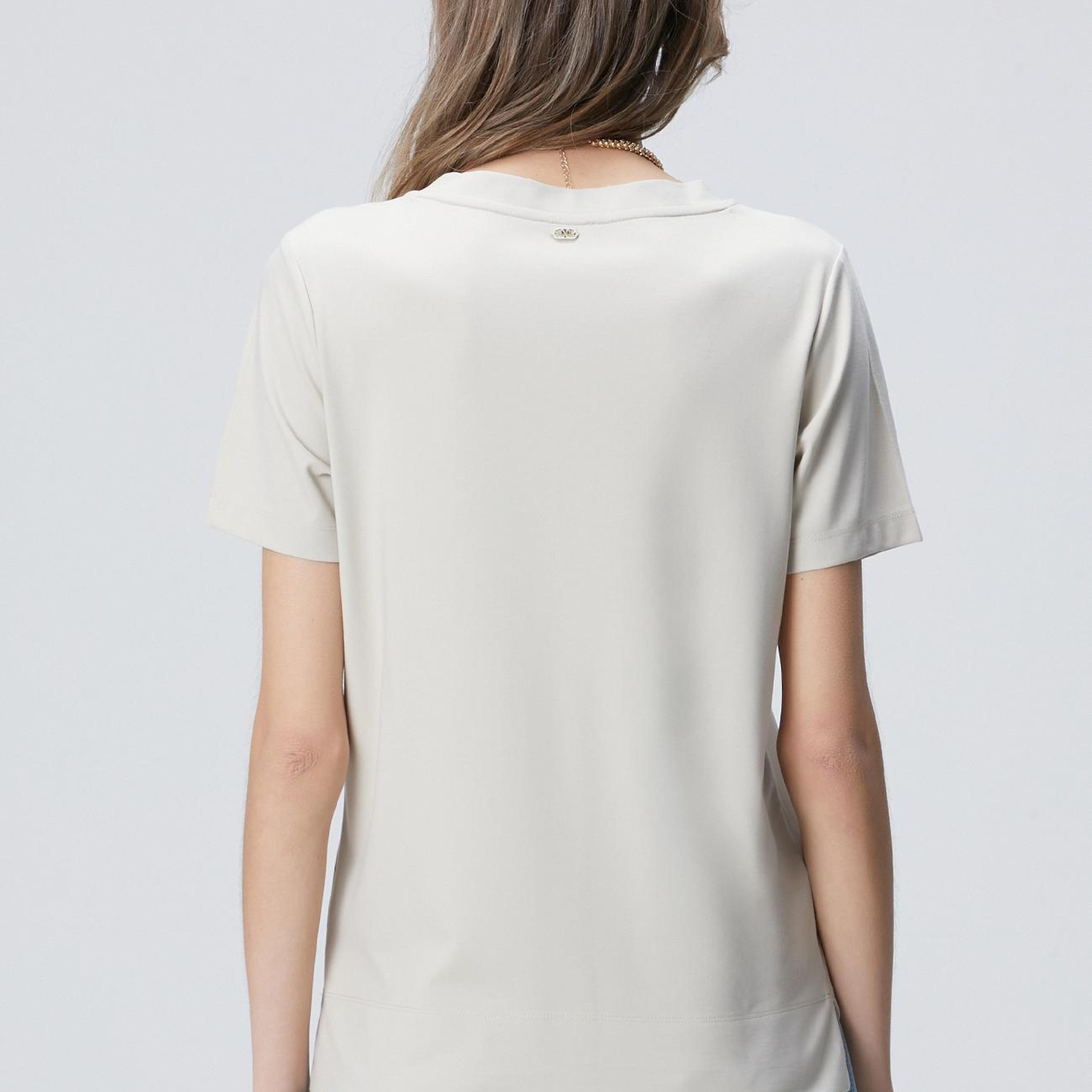 Network Kadın Taş V Yaka Basic T-shirt