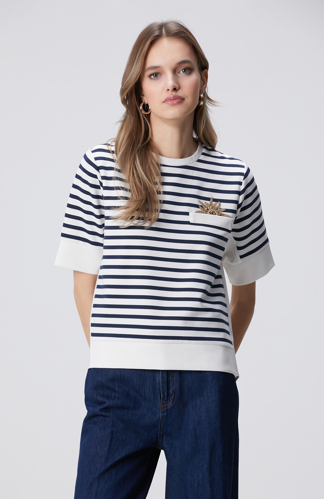 Network Kadın Beyaz Lacivert Dokuma Garni Detaylı Sweatshirt