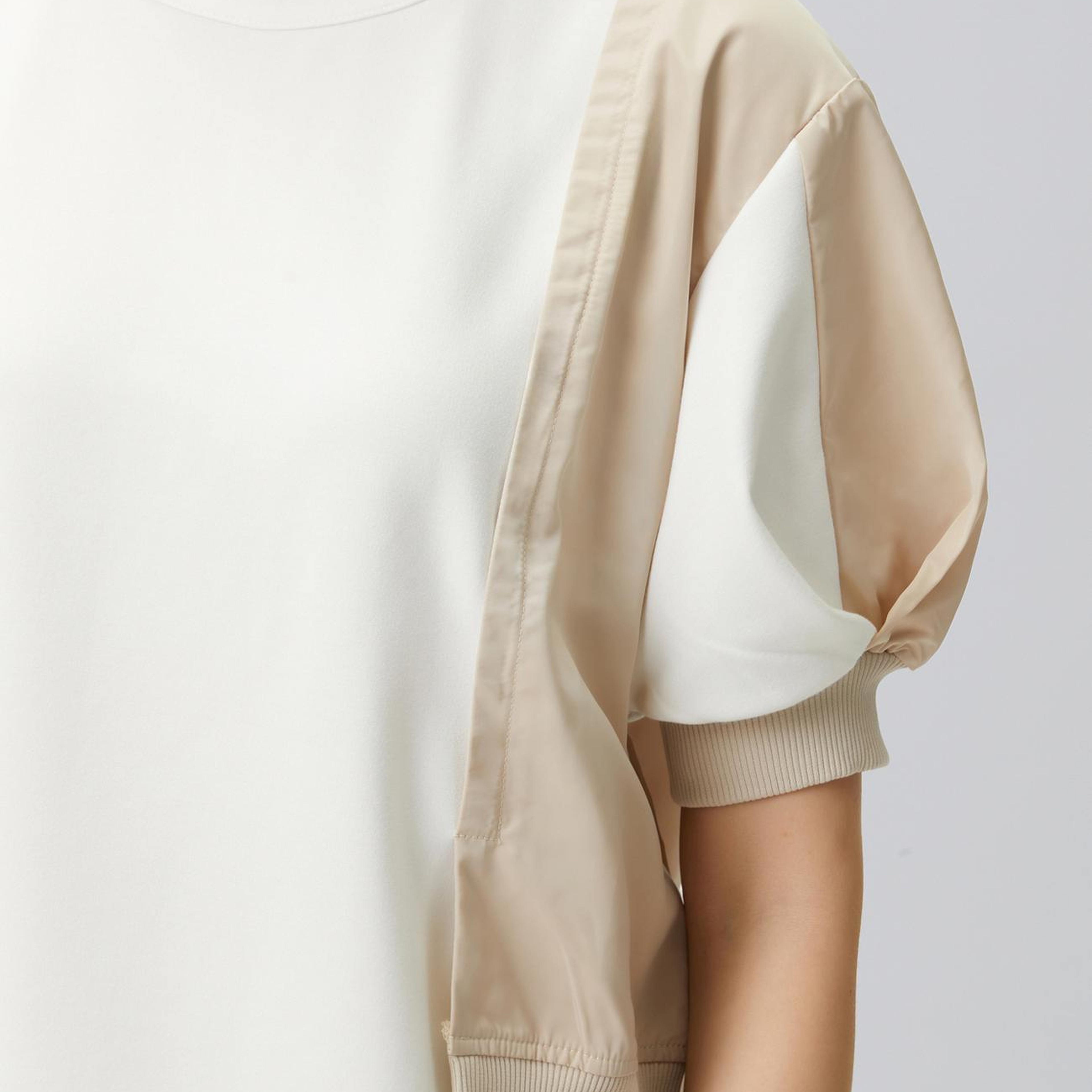 Network Kadın Kırık Beyaz N-Tech Garni Detaylı Sweatshirt