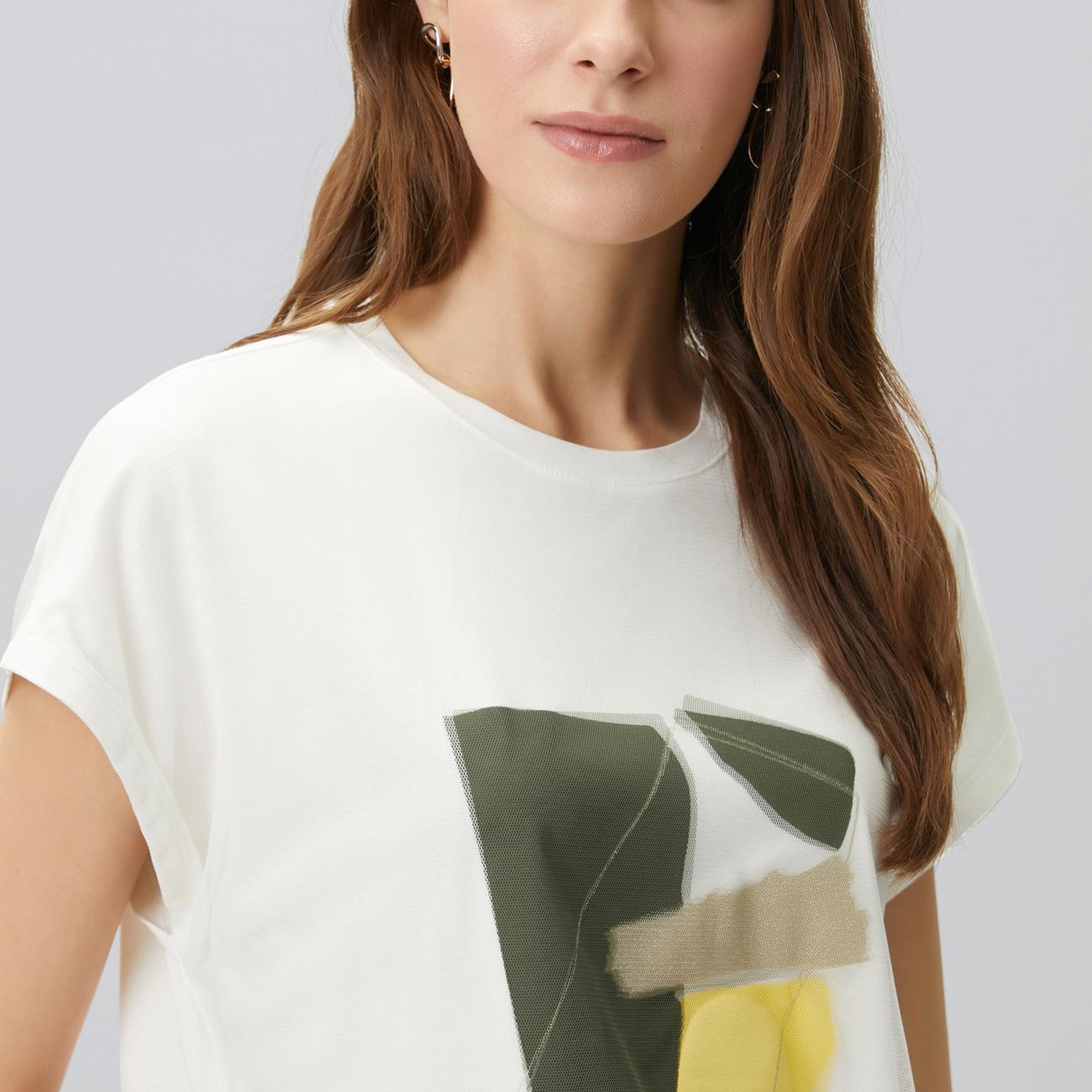 Network Kadın Kırık Beyaz Tül Garnili Baskılı T-shirt