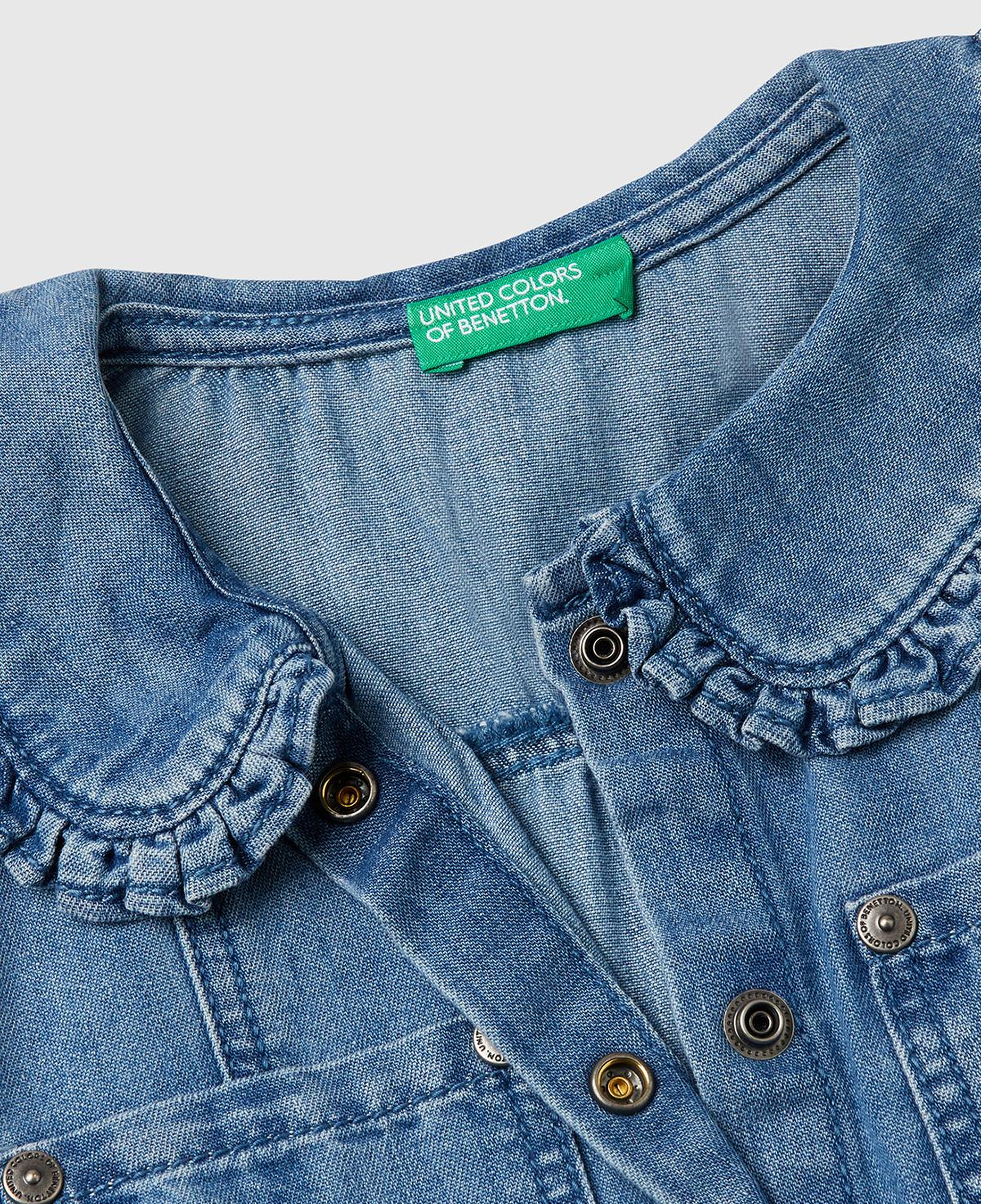 Kız Çocuk Denim Önü Çıtçıt Düğmeli Yama Cepli Kısa Kollu Denim Elbise