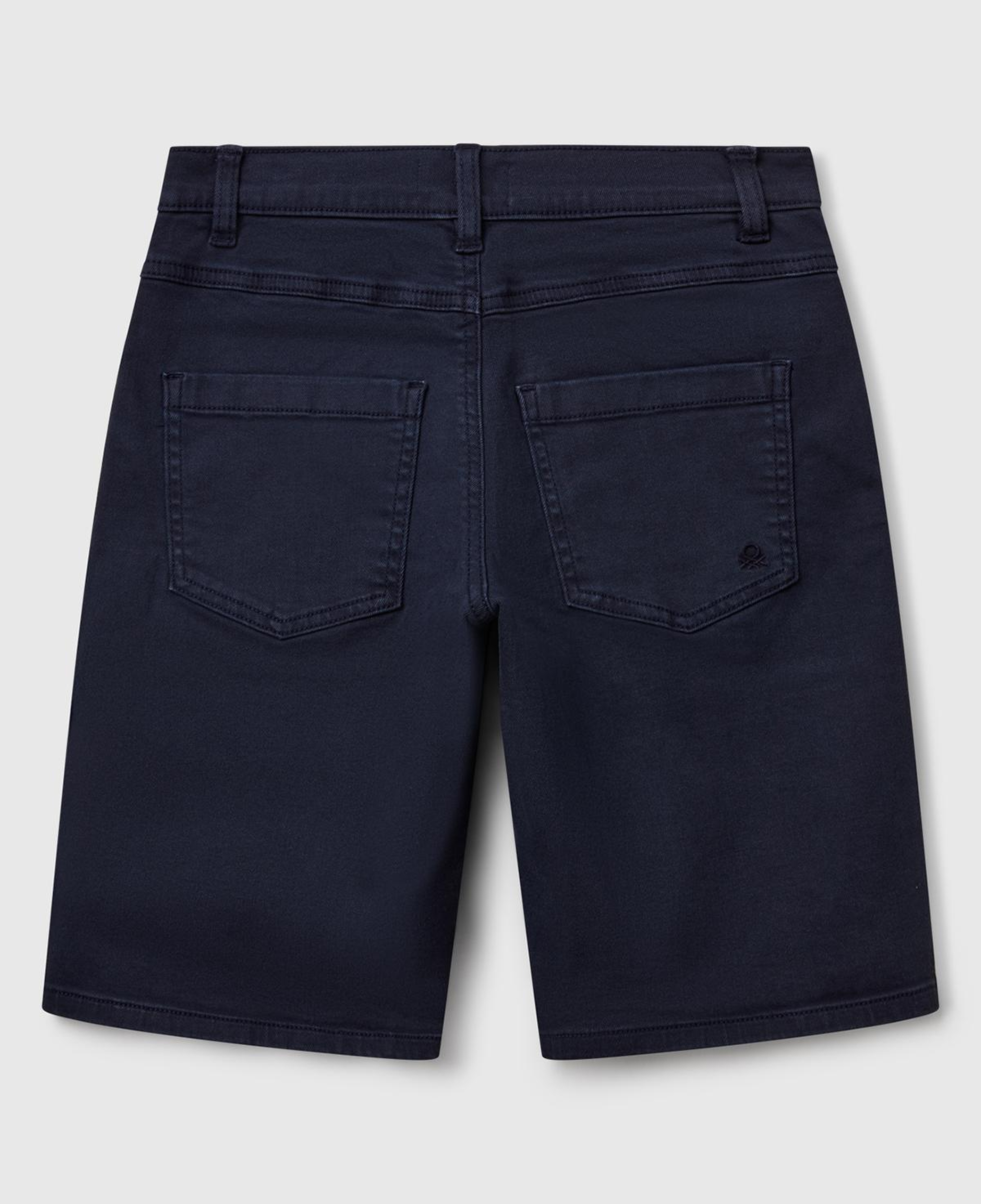 Erkek Çocuk Lacivert Logo İşlemeli Denim Görünümlü Streç Bermuda Şort