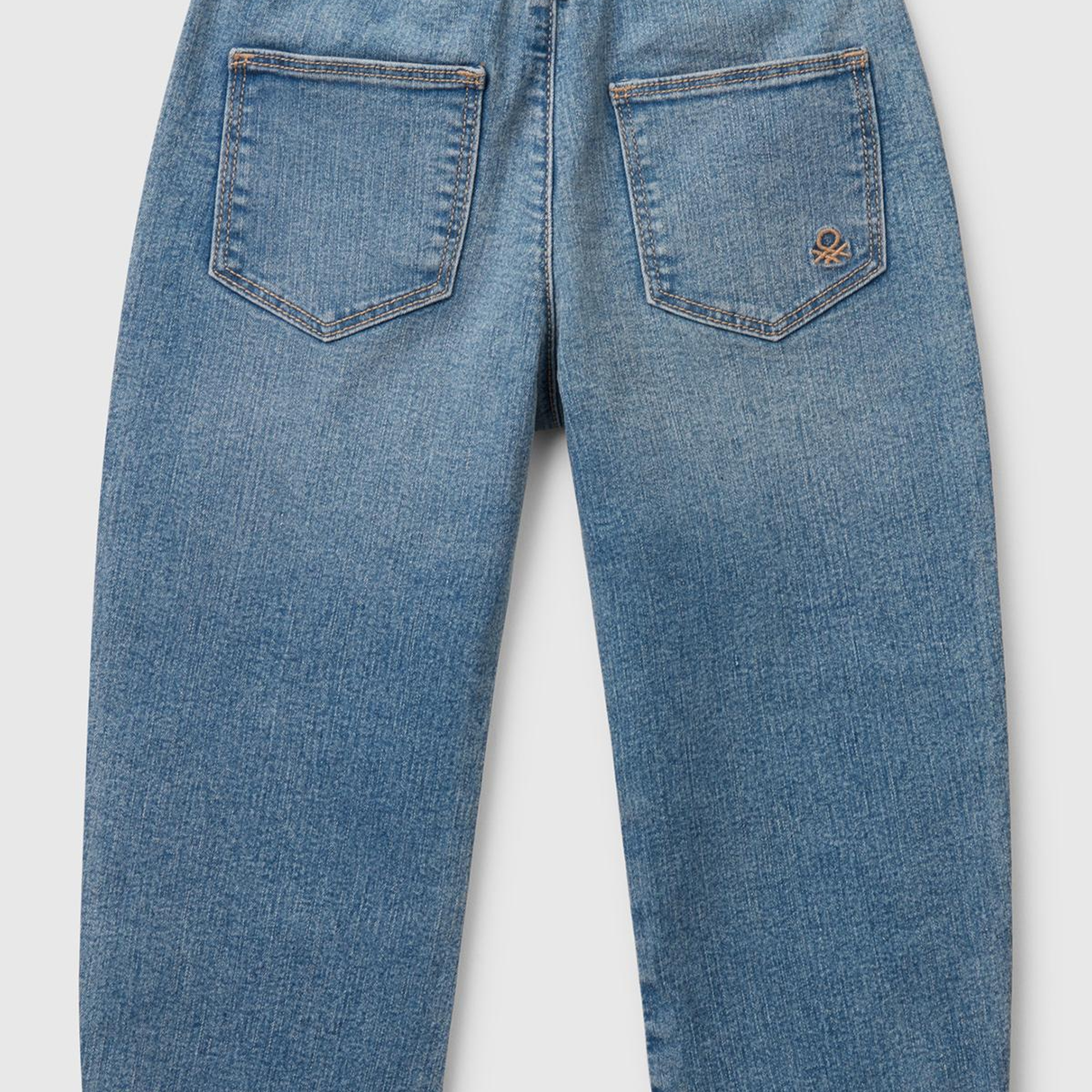 Erkek Çocuk Açık Denim Beli Büzgü İpli Yama Cepli Denim Havuç Pantolon