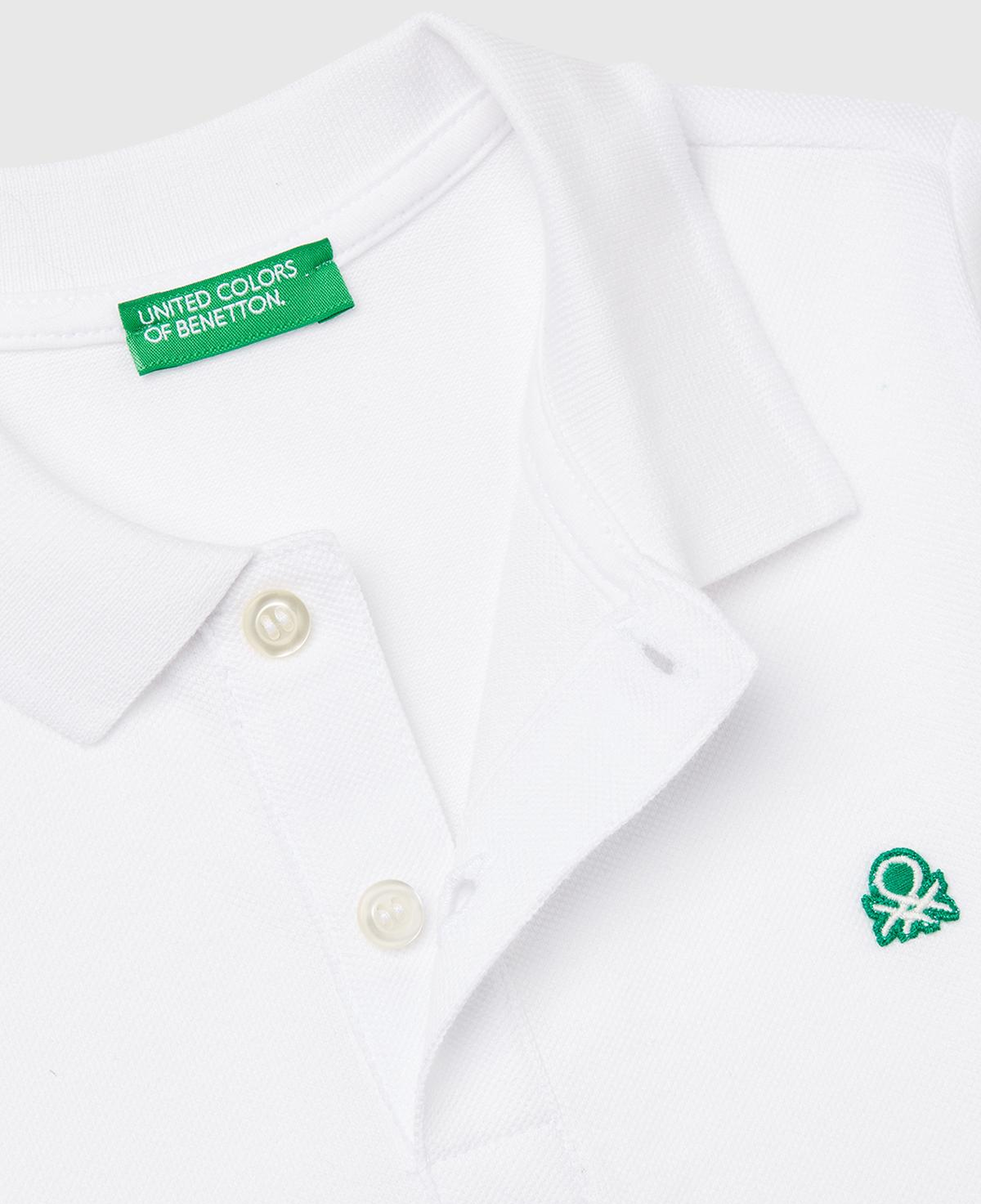 Erkek Çocuk Beyaz Logolu Pike Polo T-Shirt