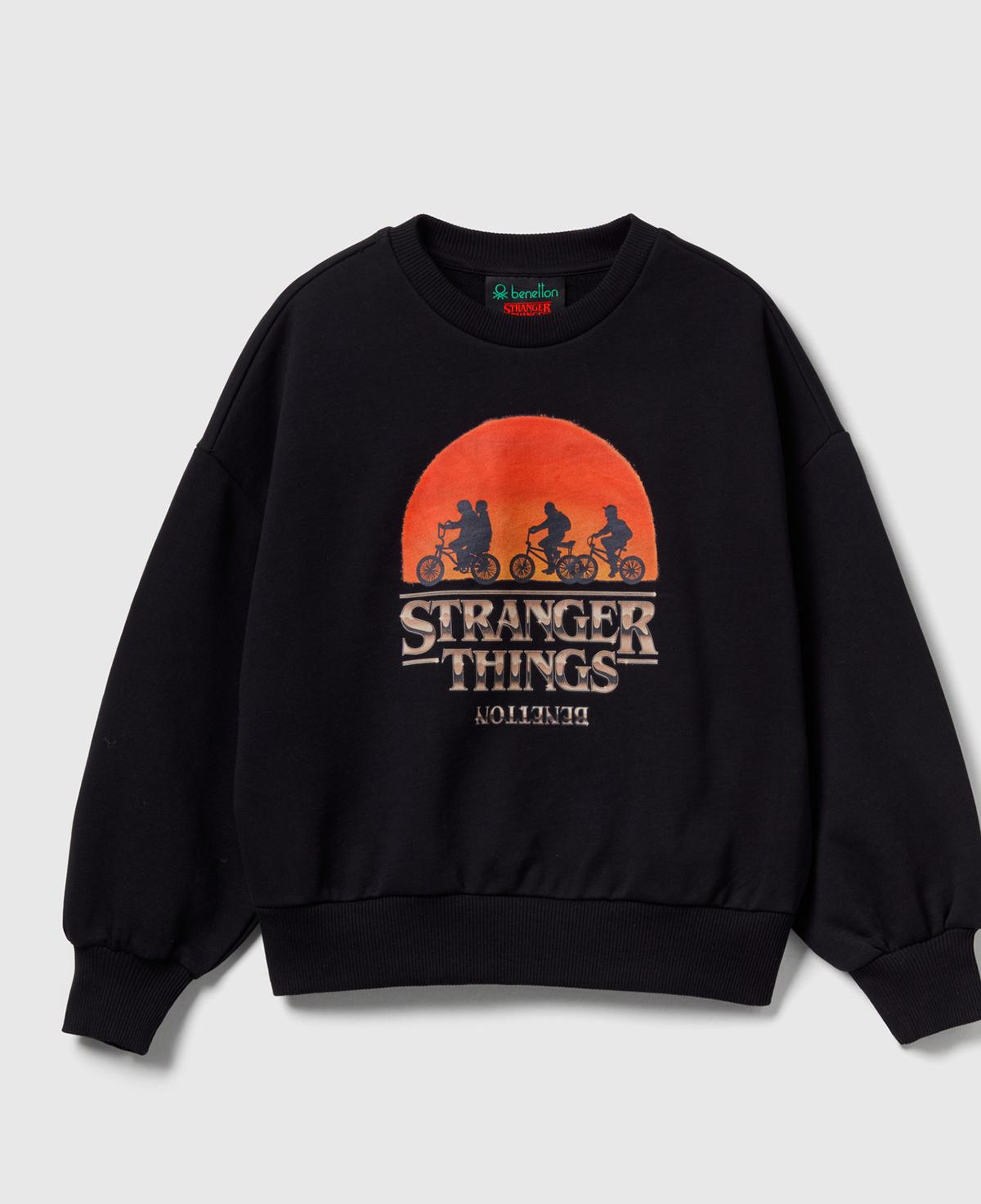 Kız Çocuk Siyah %100 Pamuk Oversize Stranger Things Ön Baskılı Sweatshirt
