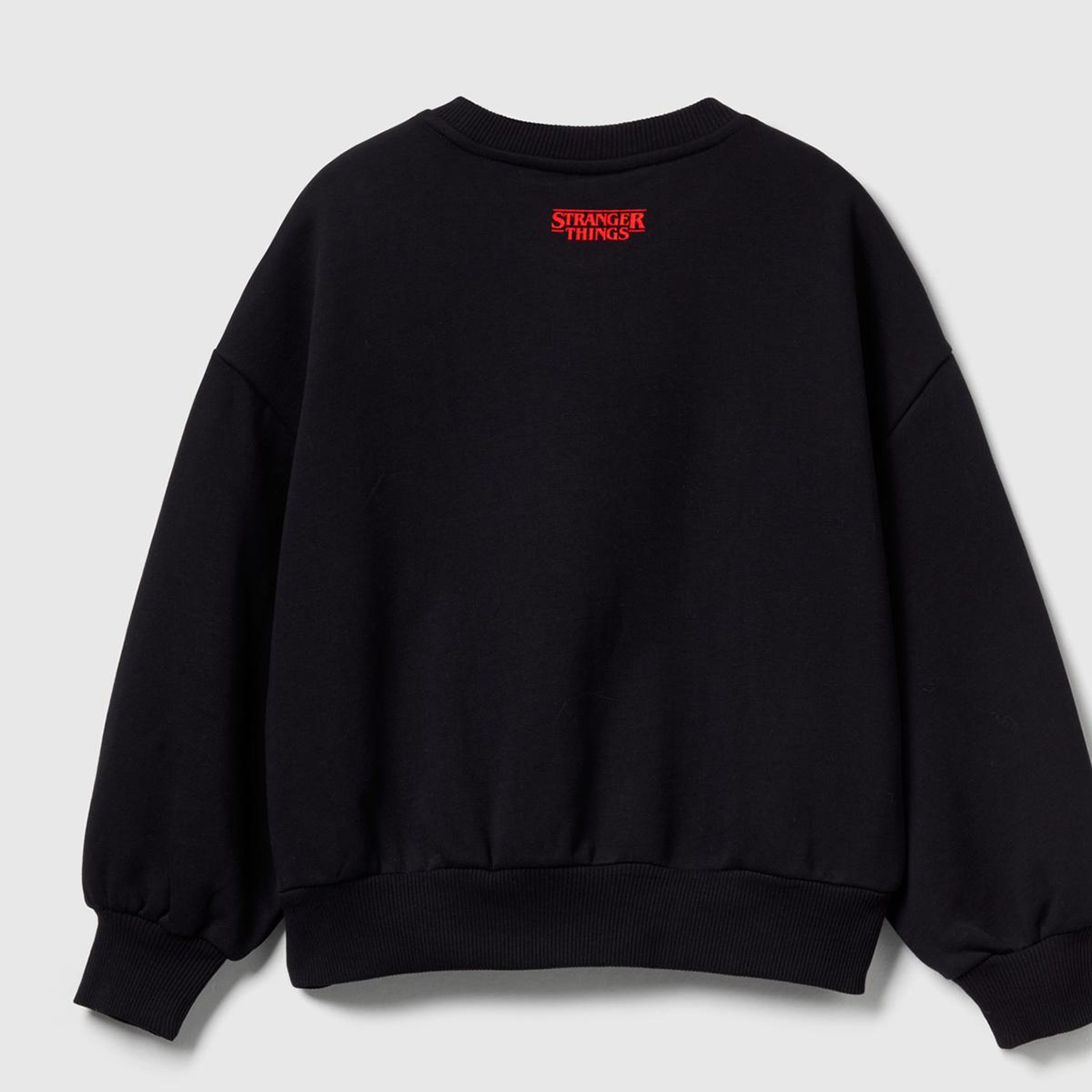 Kız Çocuk Siyah %100 Pamuk Oversize Stranger Things Ön Baskılı Sweatshirt