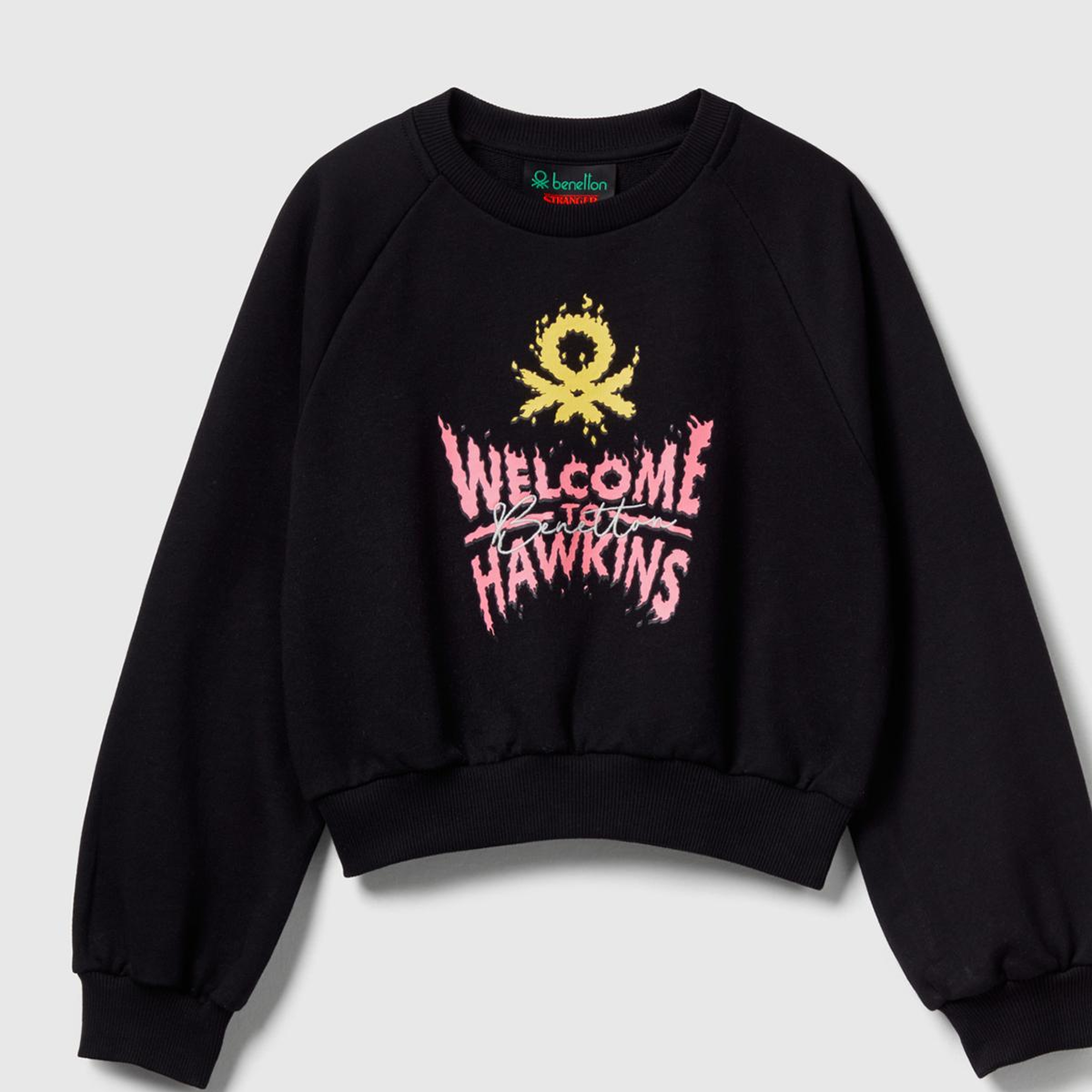 Kız Çocuk Siyah %100 Pamuk Kısa Kesim Stranger Things Ön Baskı Detaylı Ribanalı Sweatshirt
