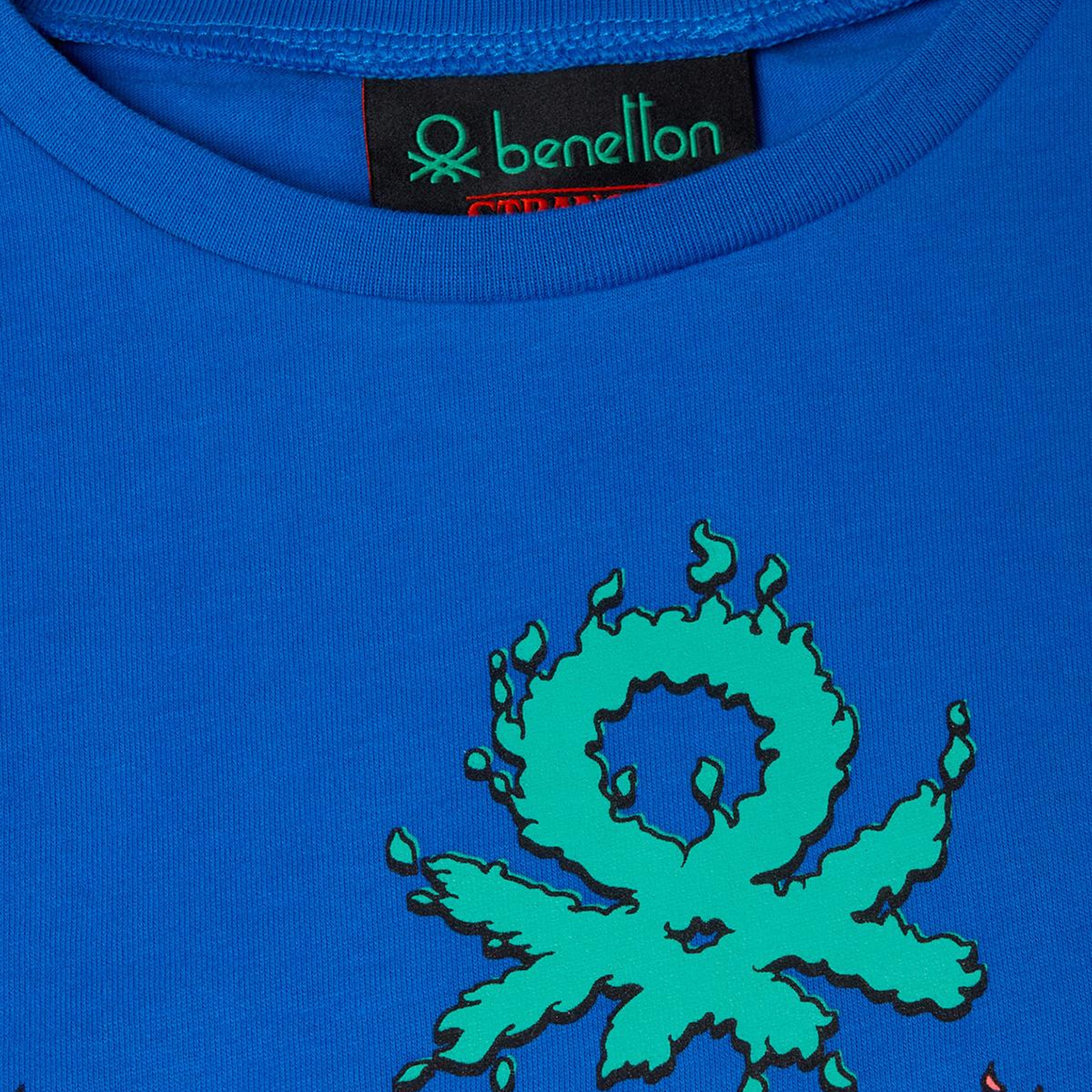 Kız Çocuk Mavi  %100 Pamuk Stranger Things Ön Düğüm Detaylı Kol Şerit Baskılı T-Shirt