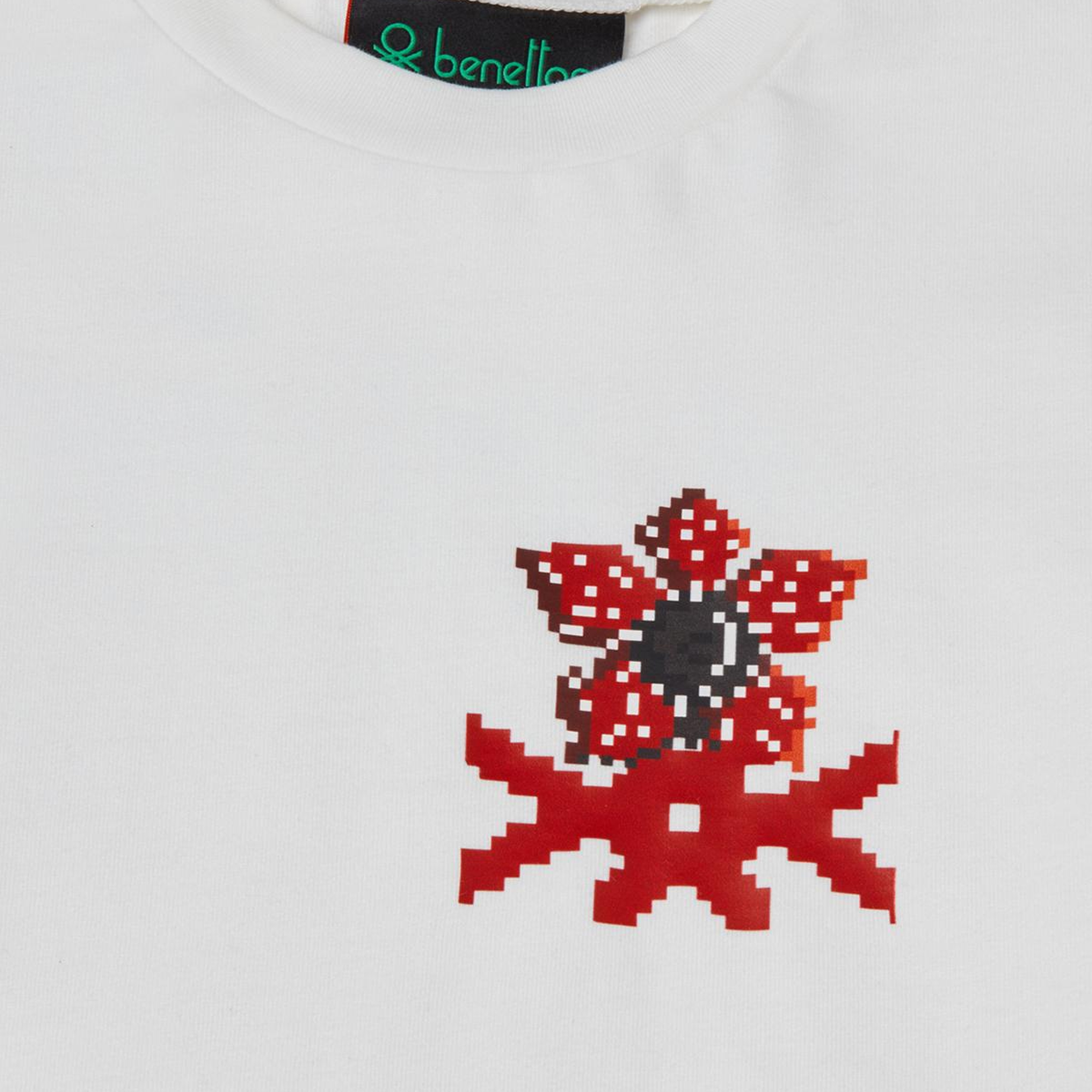 Erkek Çocuk Krem %100 Pamuk Stranger Things Çift Kollu Baskılı Uzun Kollu T-Shirt