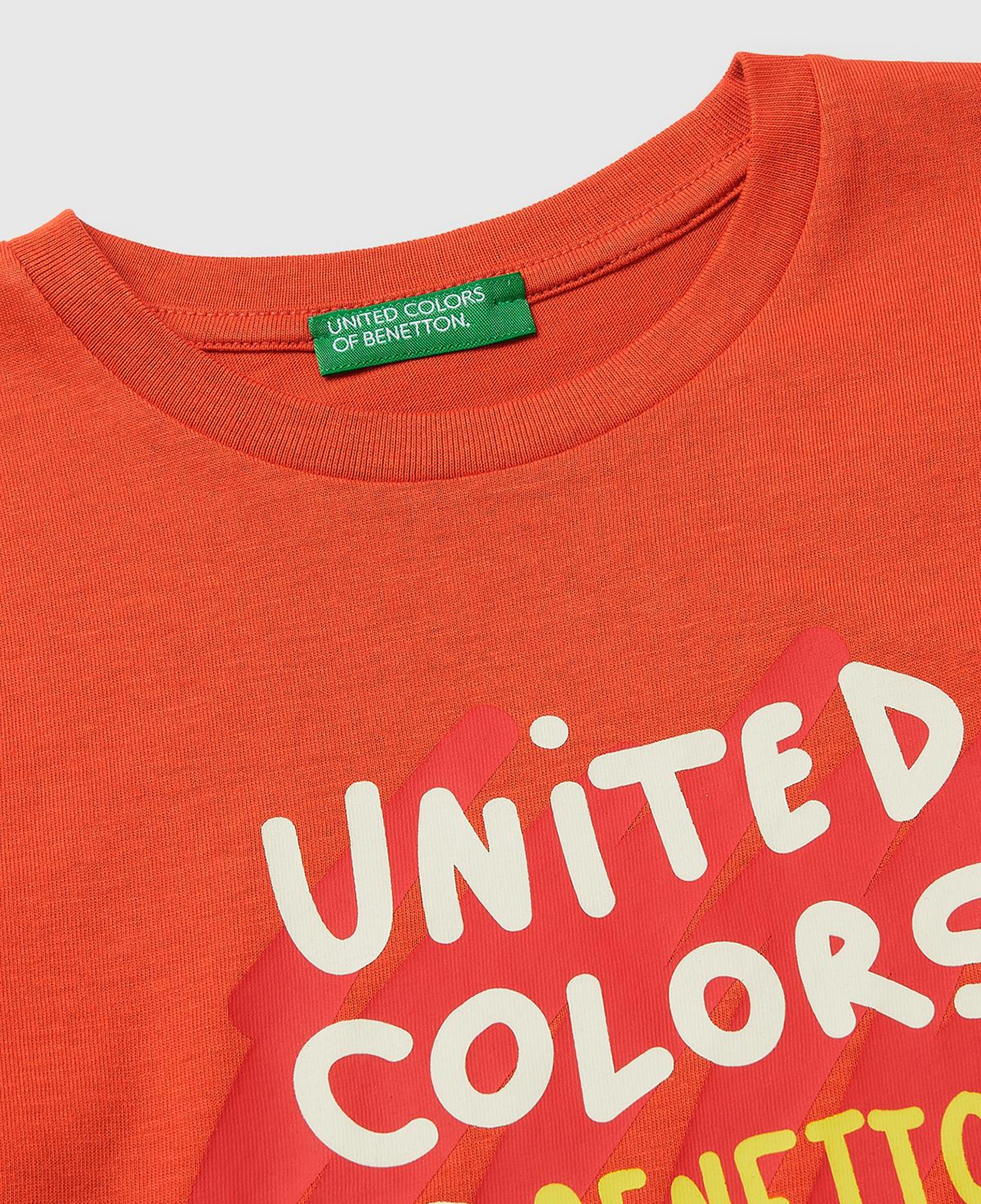 Erkek Çocuk Kırmızı Önü Logo Baskılı Yuvarlak Yaka Uzun Kollu T-Shirt