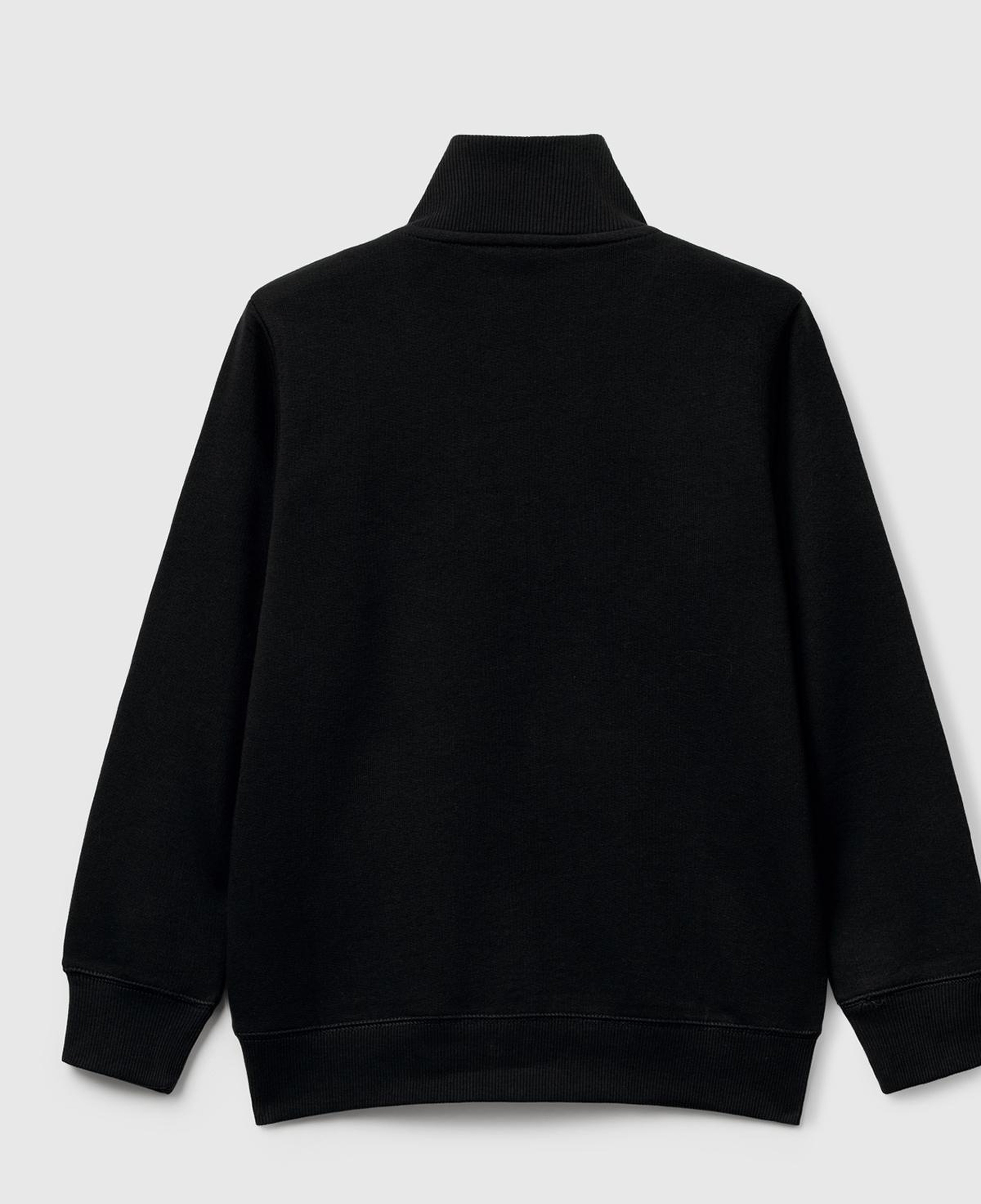 Erkek Çocuk Siyah Logolu Sweatshirt