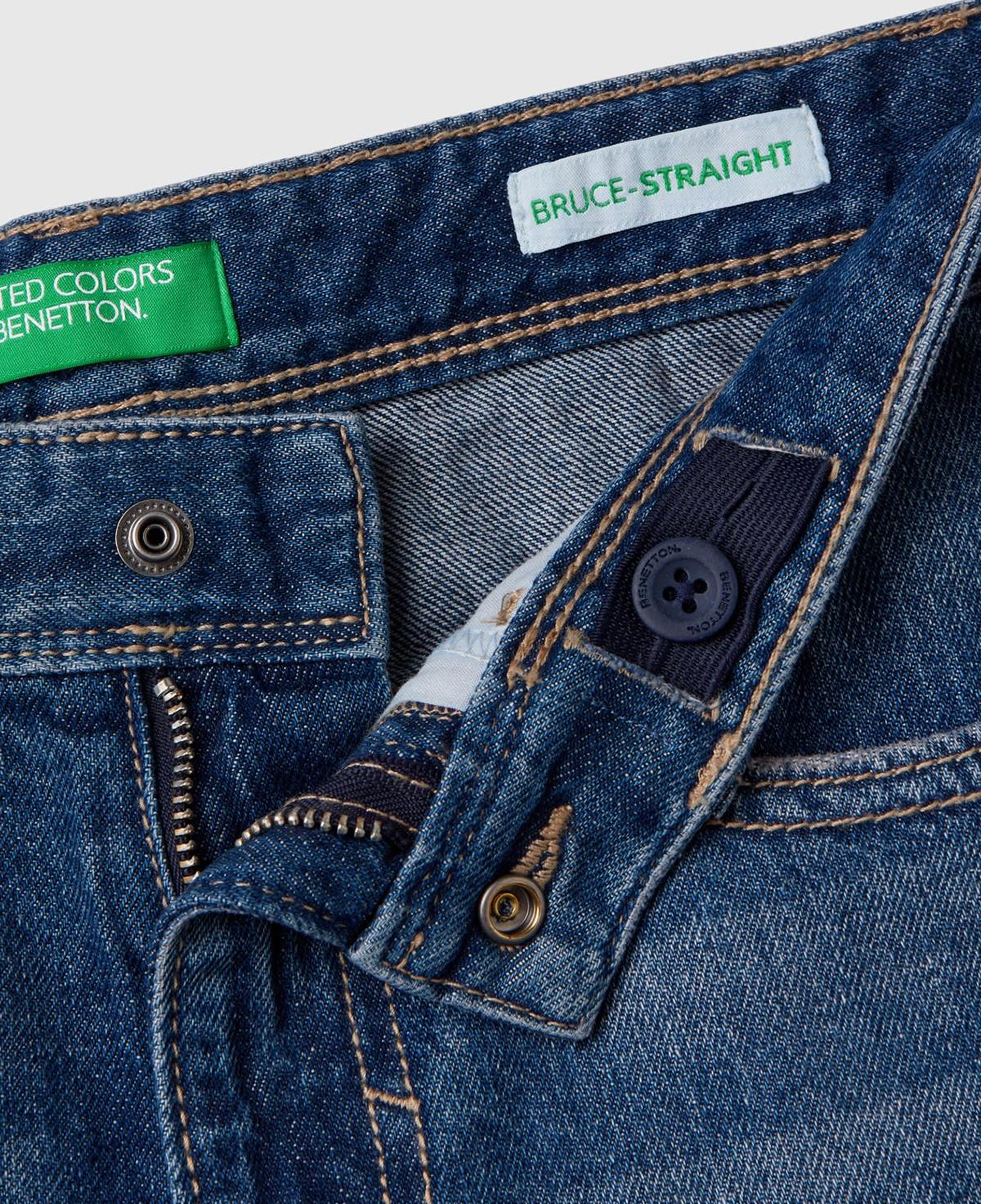 Erkek Çocuk Lacivert Arkası Logo İşlemeli 5 Cepli Düz Kesim Denim Pantolon