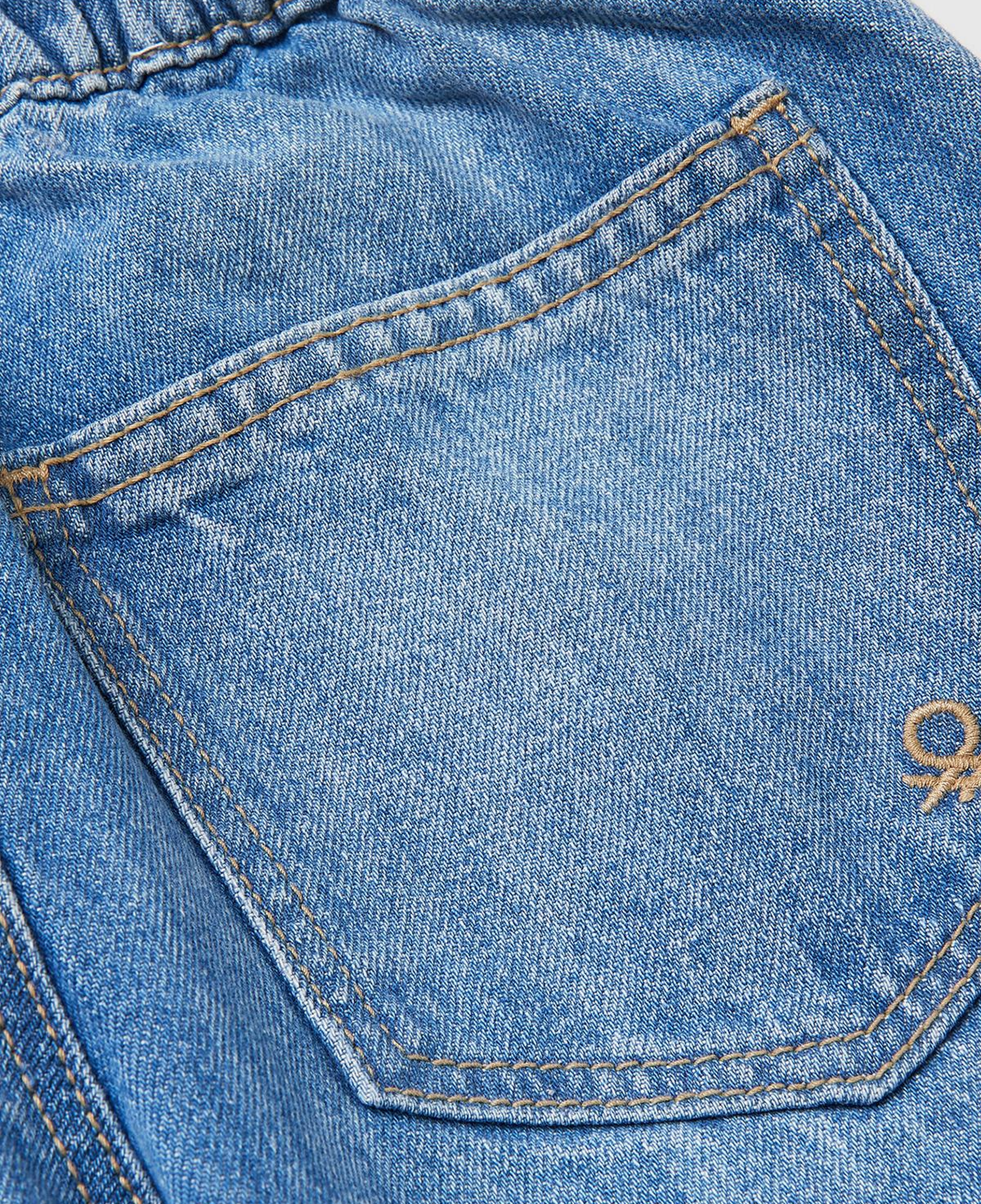 Erkek Çocuk Lacivert Beli Büzgülü İpli Paçası Kıvrık Denim Pantolon