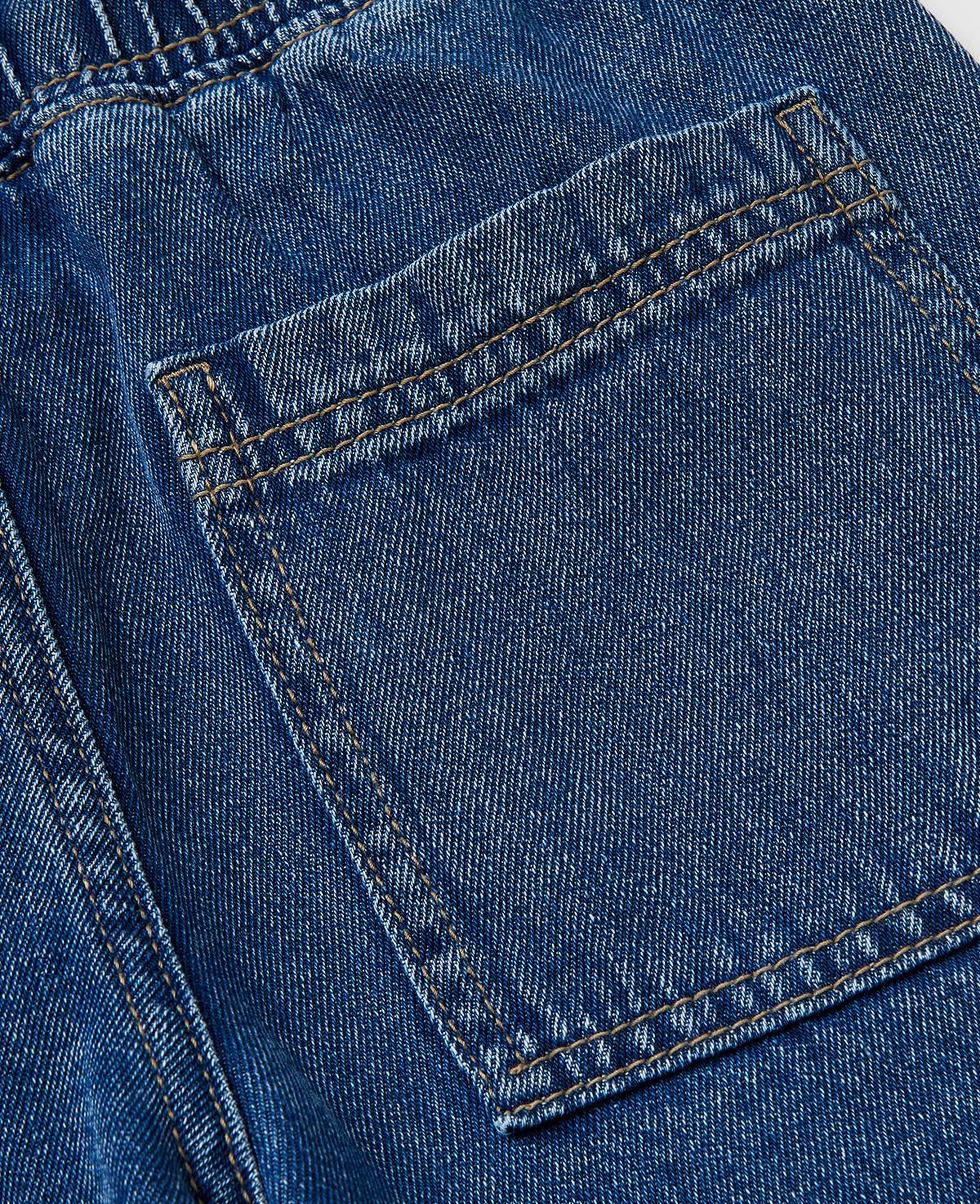 Erkek Çocuk Koyu Mavi Beli ve Paçası Büzgülü Denim Pantolon