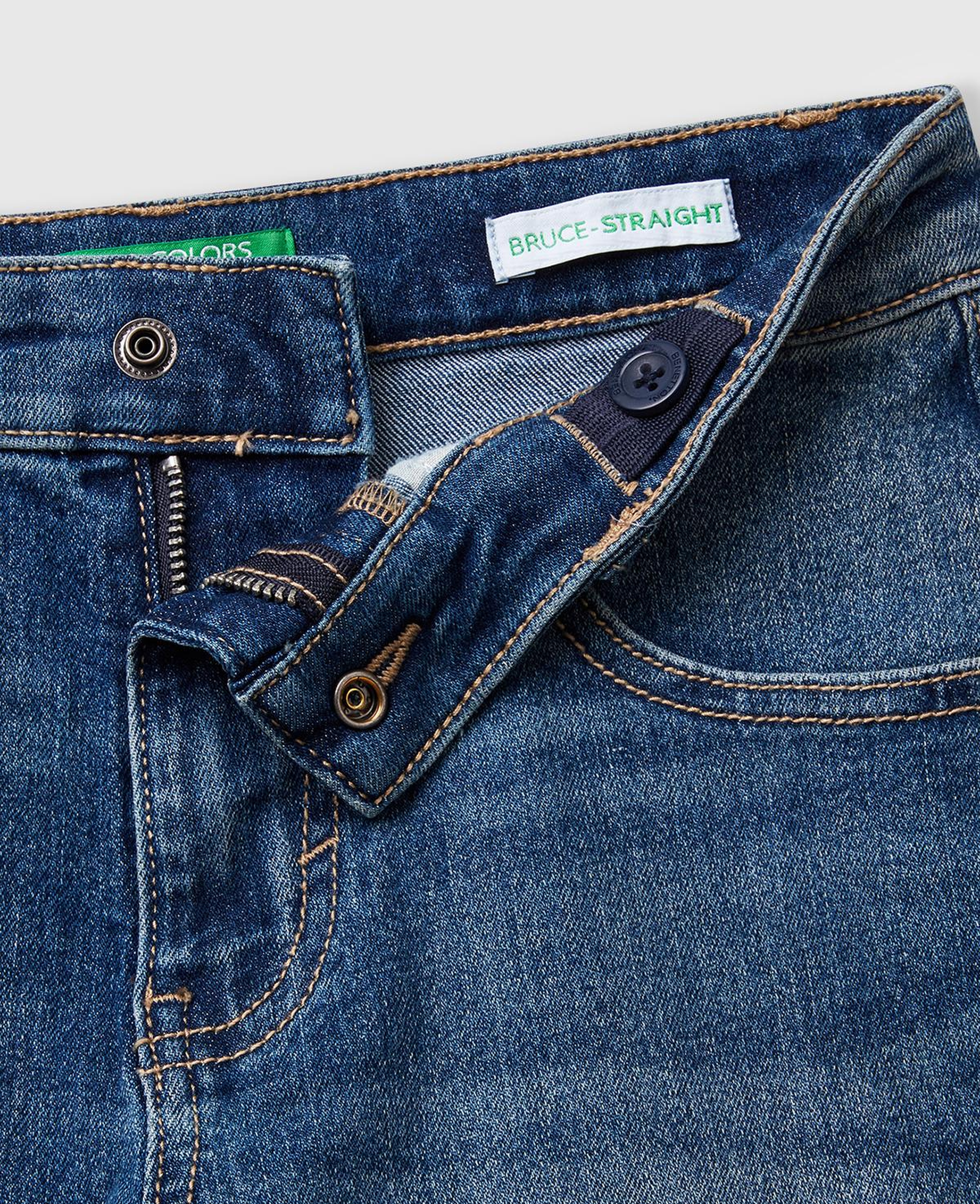 Erkek Çocuk Lacivert Taş Yıkama Straight Fit Denim Bermuda Şort