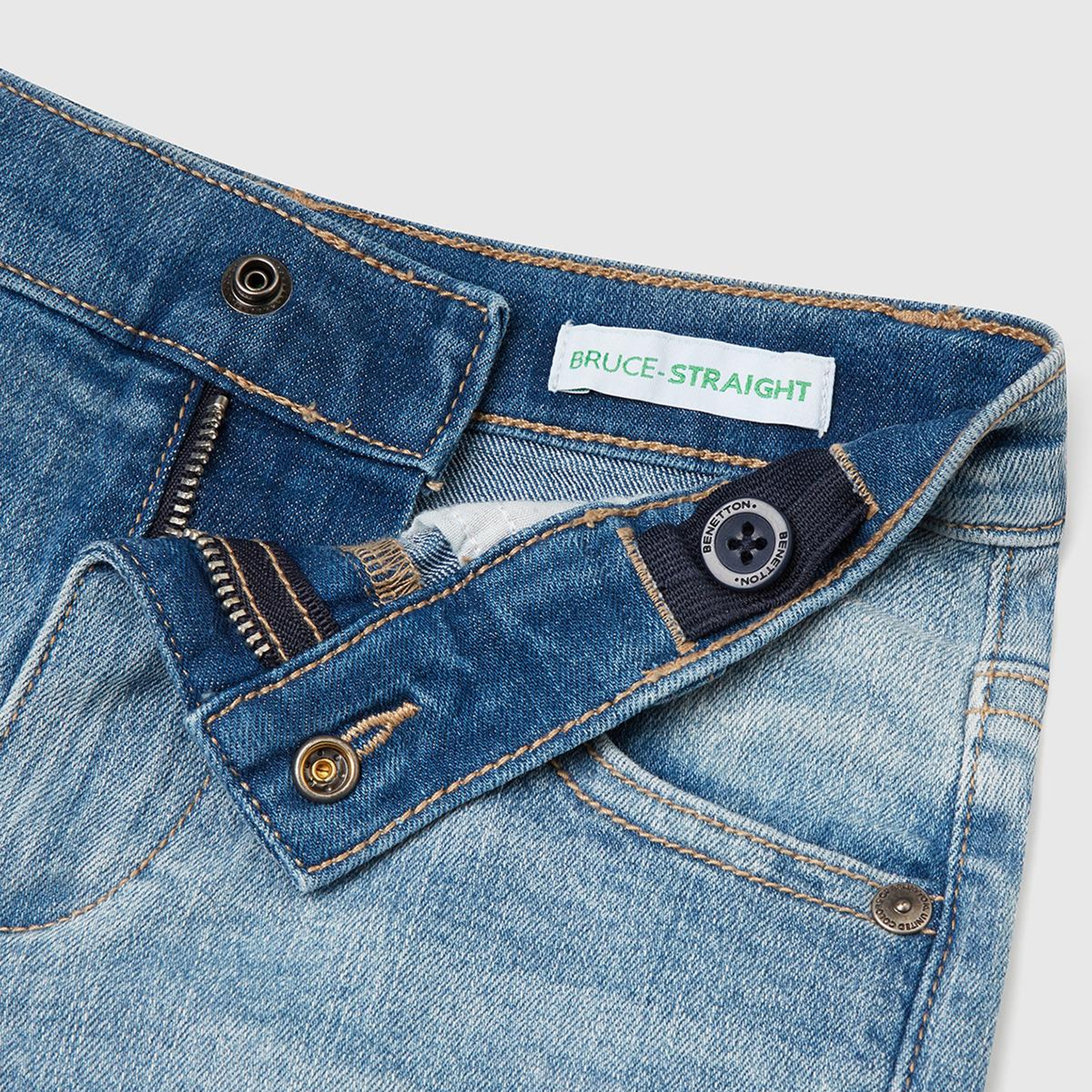 Erkek Çocuk Açık Mavi Yanı Detaylı Cepli Denim Streç Bermuda Şort