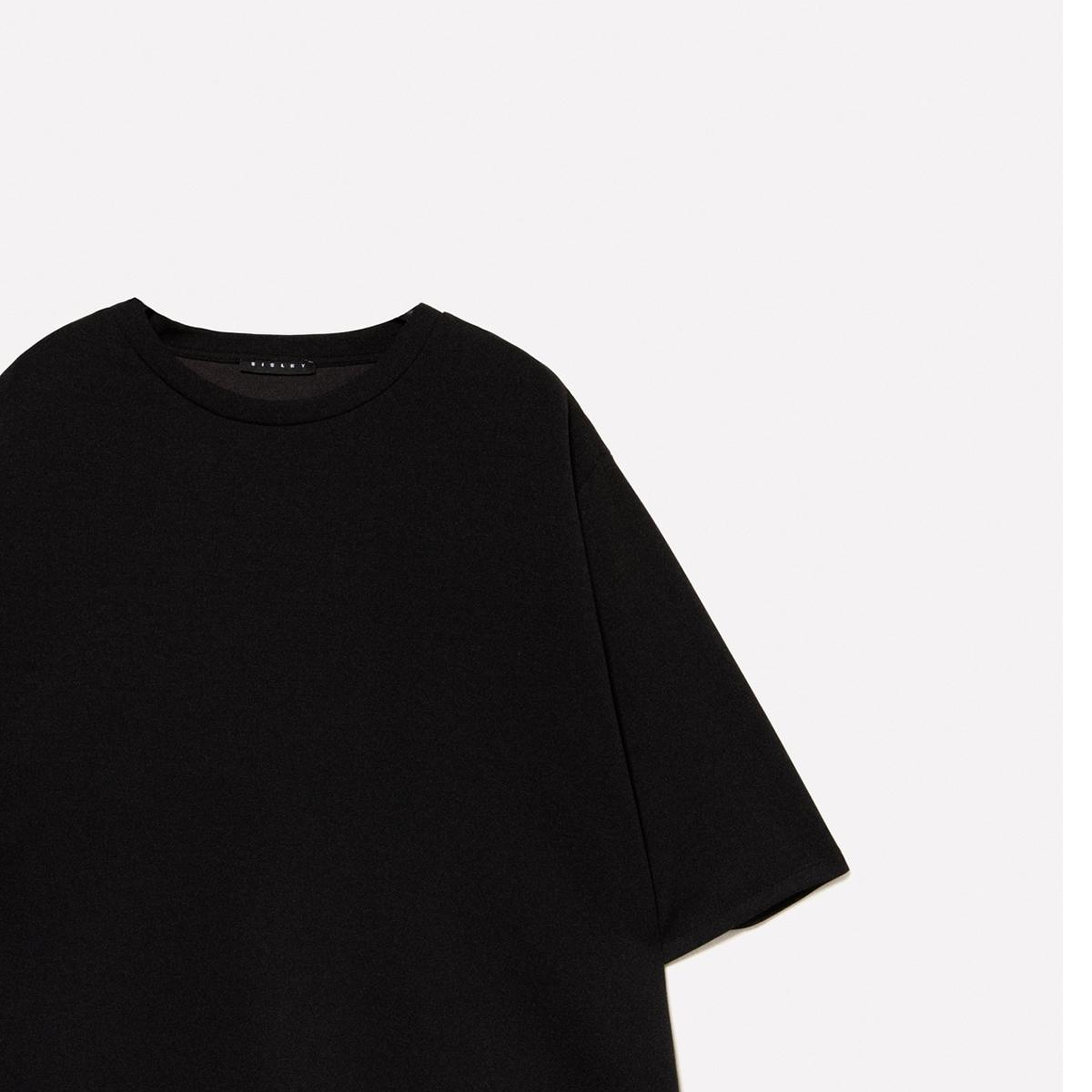 Kadın Siyah Modal Karışımlı Asimetrik Boxy Fit T-Shirt
