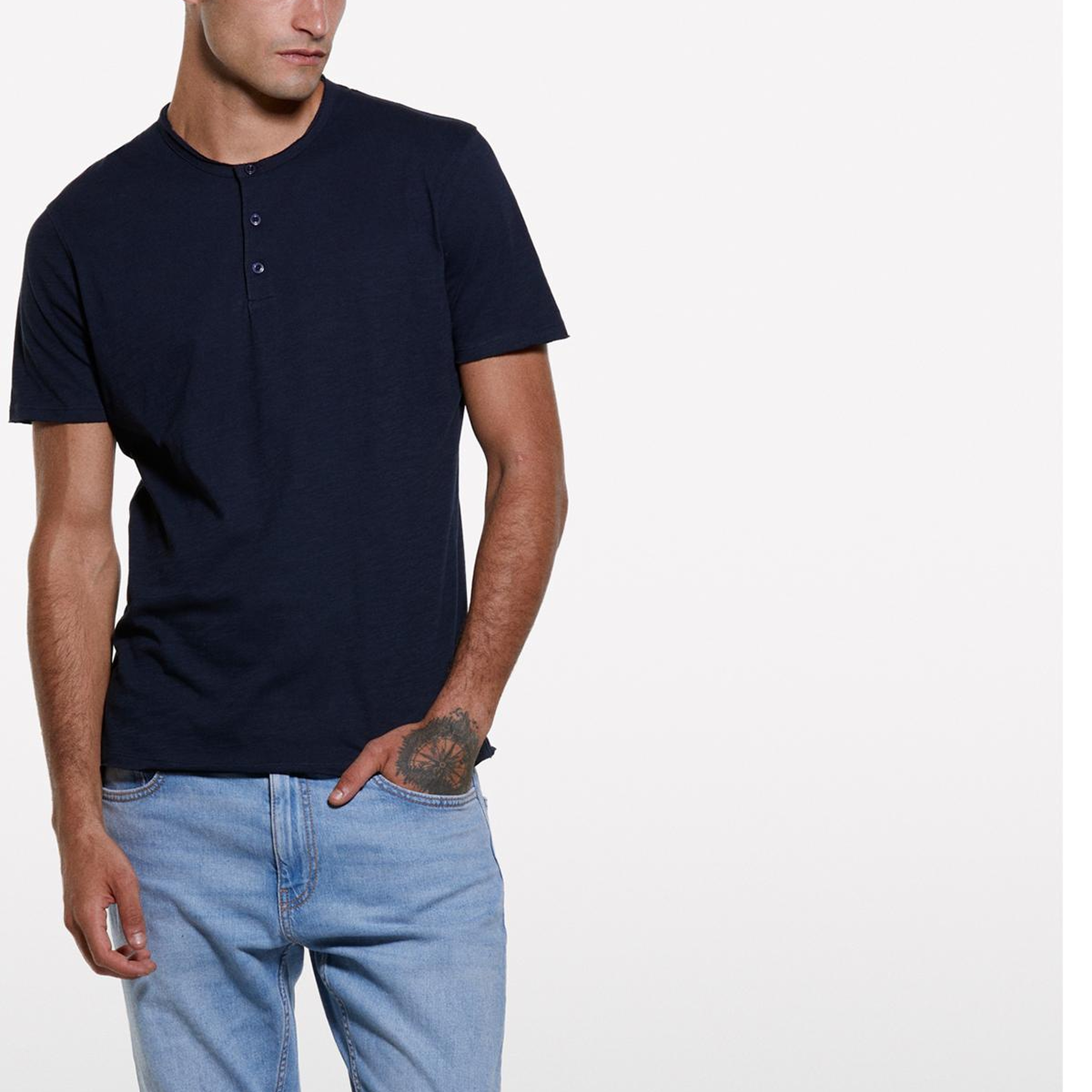Erkek Lacivert %100 Pamuk Düğmeli Bisiklet Yaka Slim Fit Slub T-Shirt