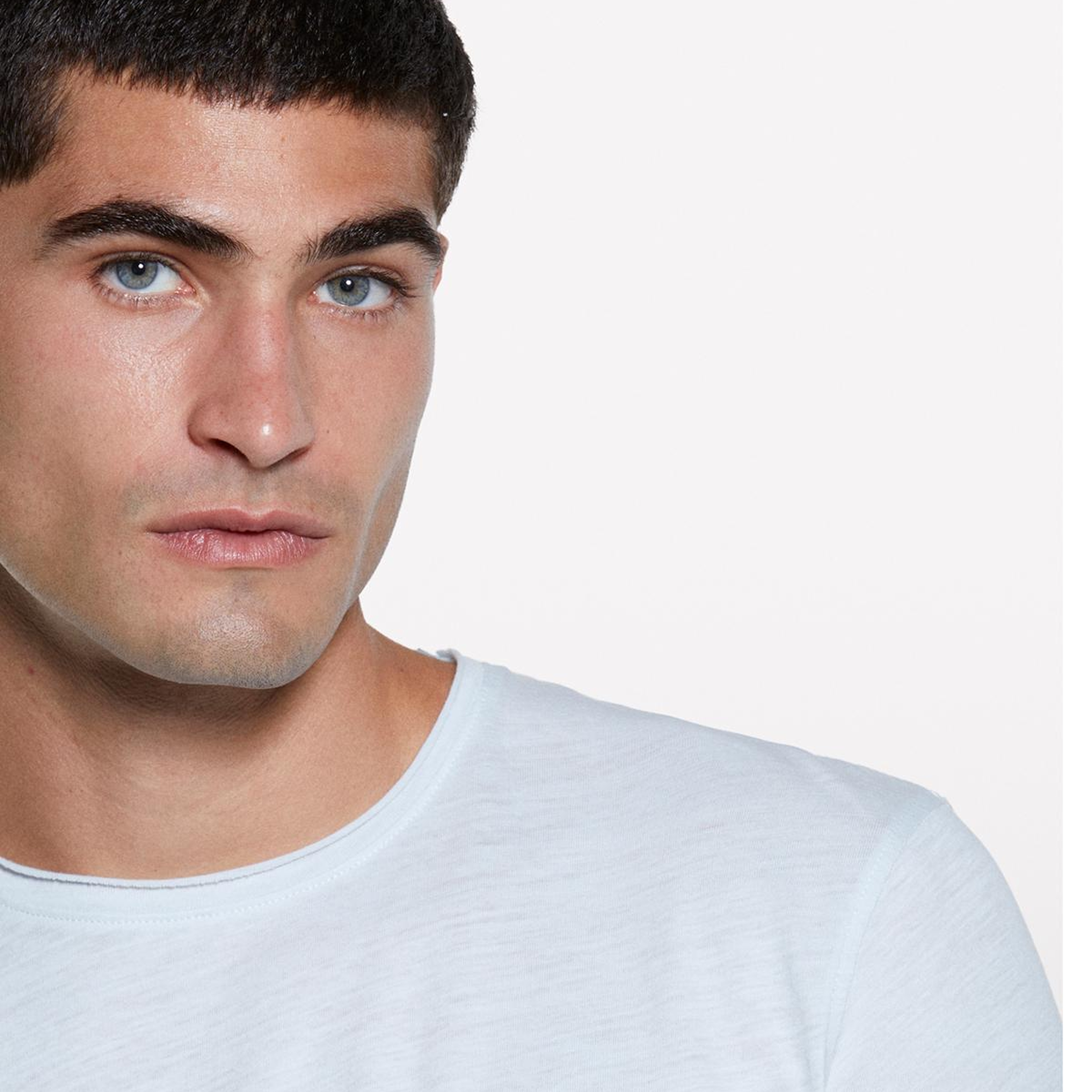 Erkek Açık Gri %100 Pamuk Bisiklet Yaka Slim Fit Slub T-Shirt