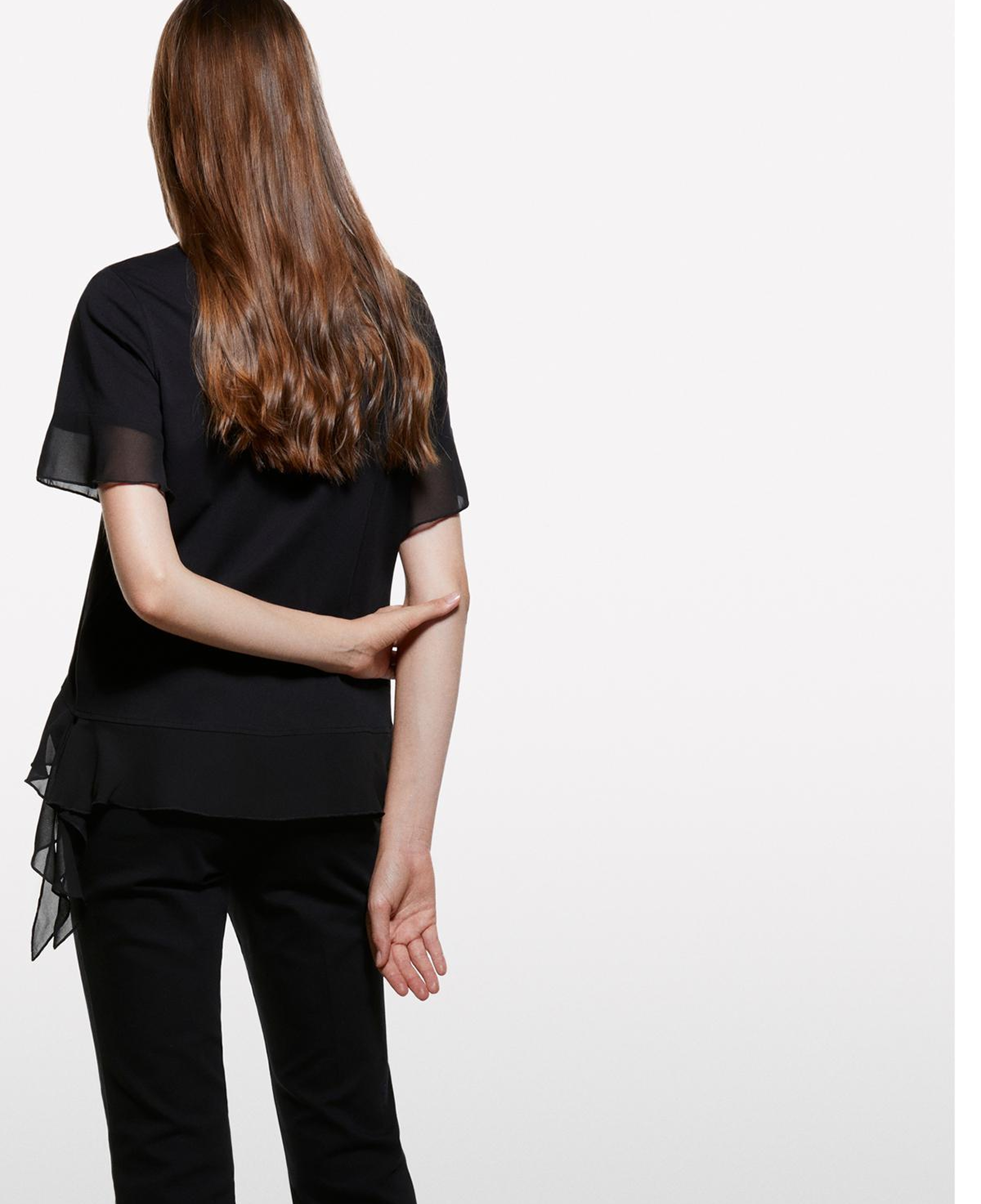Kadın Siyah %100 Pamuk Pile Eklemeli Boxy Fit T-Shirt
