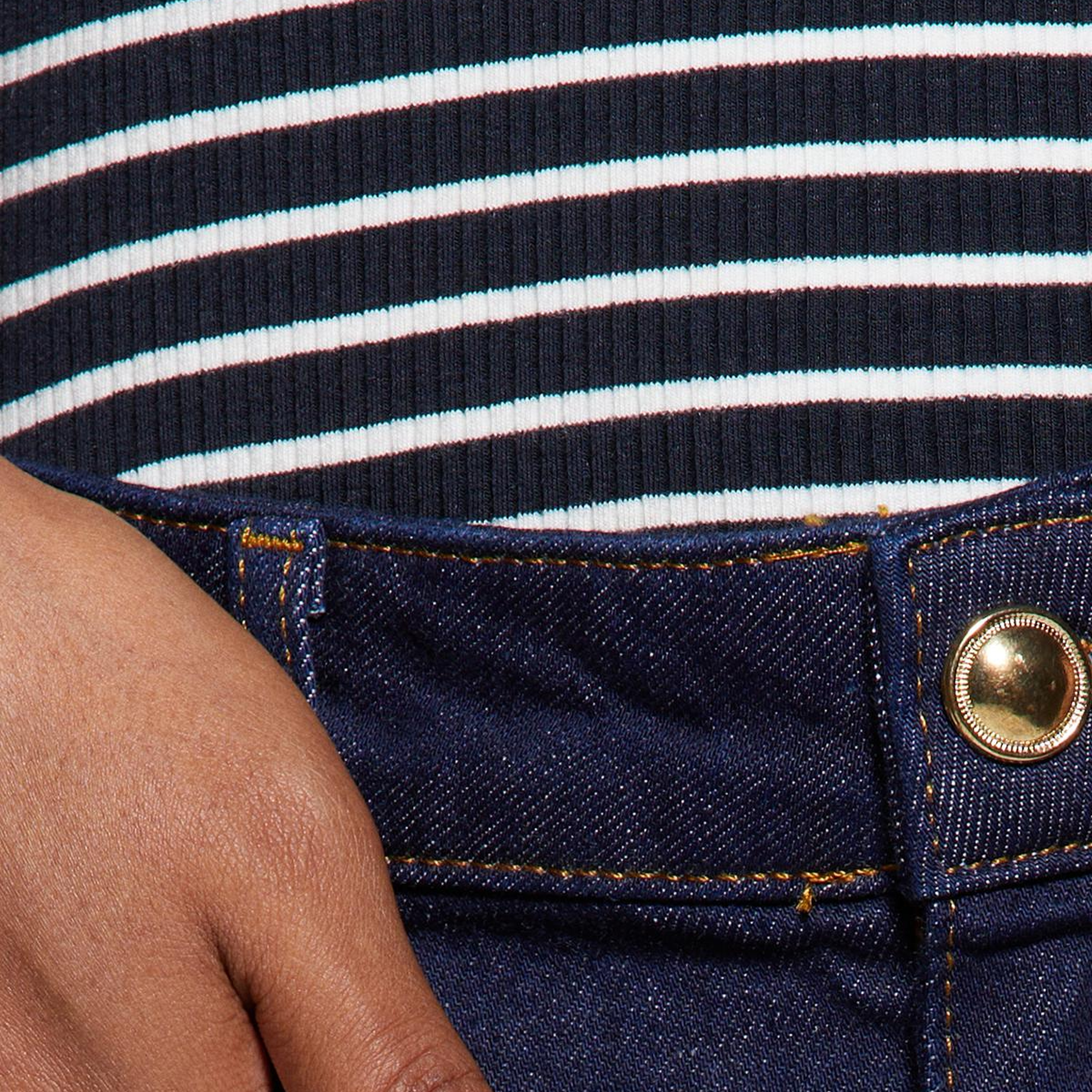 Kadın Lacivert Pamuk Karışımlı Önü Yama Cepli Bol Paça Denim Pantolon