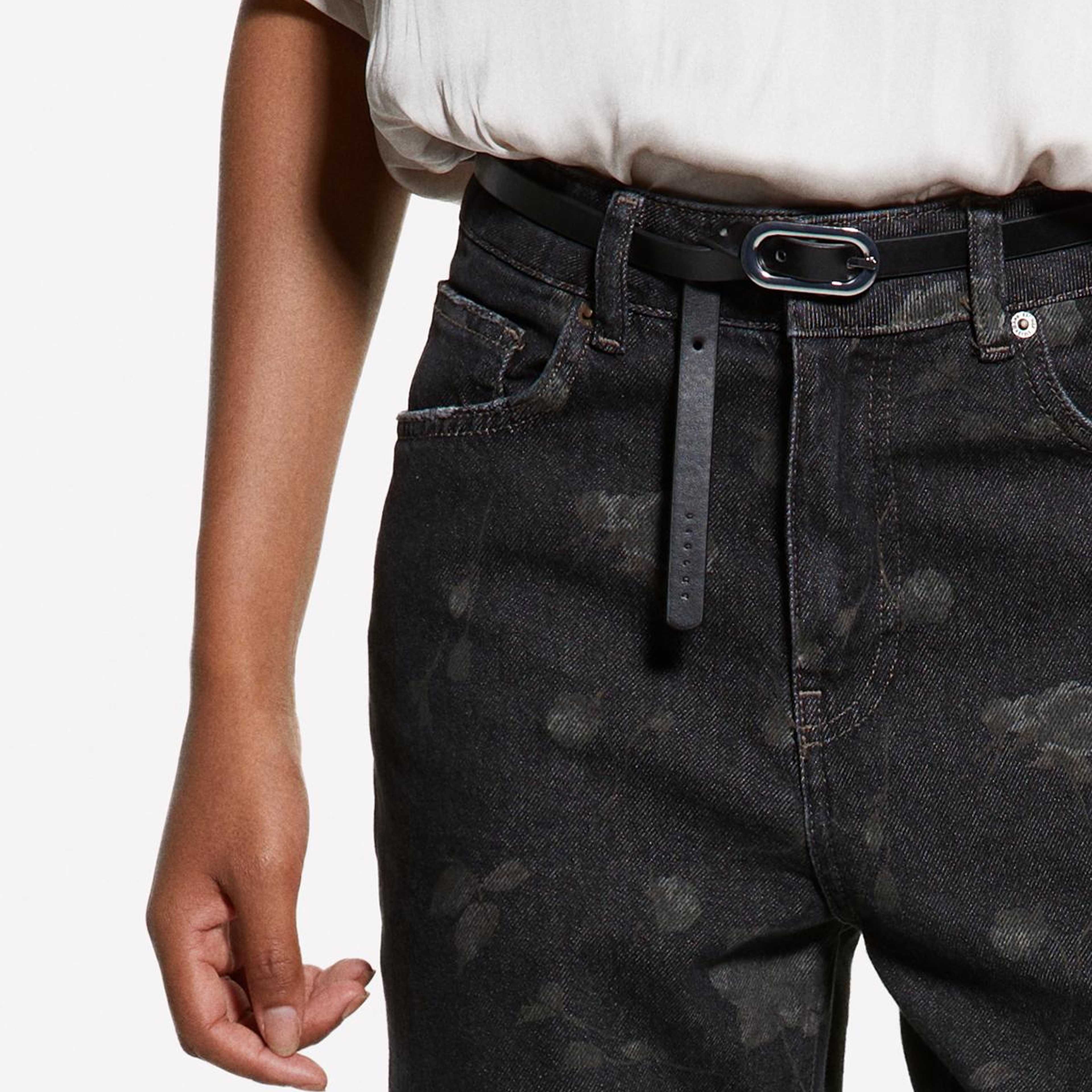 Kadın Koyu Gri %100 Pamuk Baskılı Düşük Bel Relaxed Fit Denim Pantolon