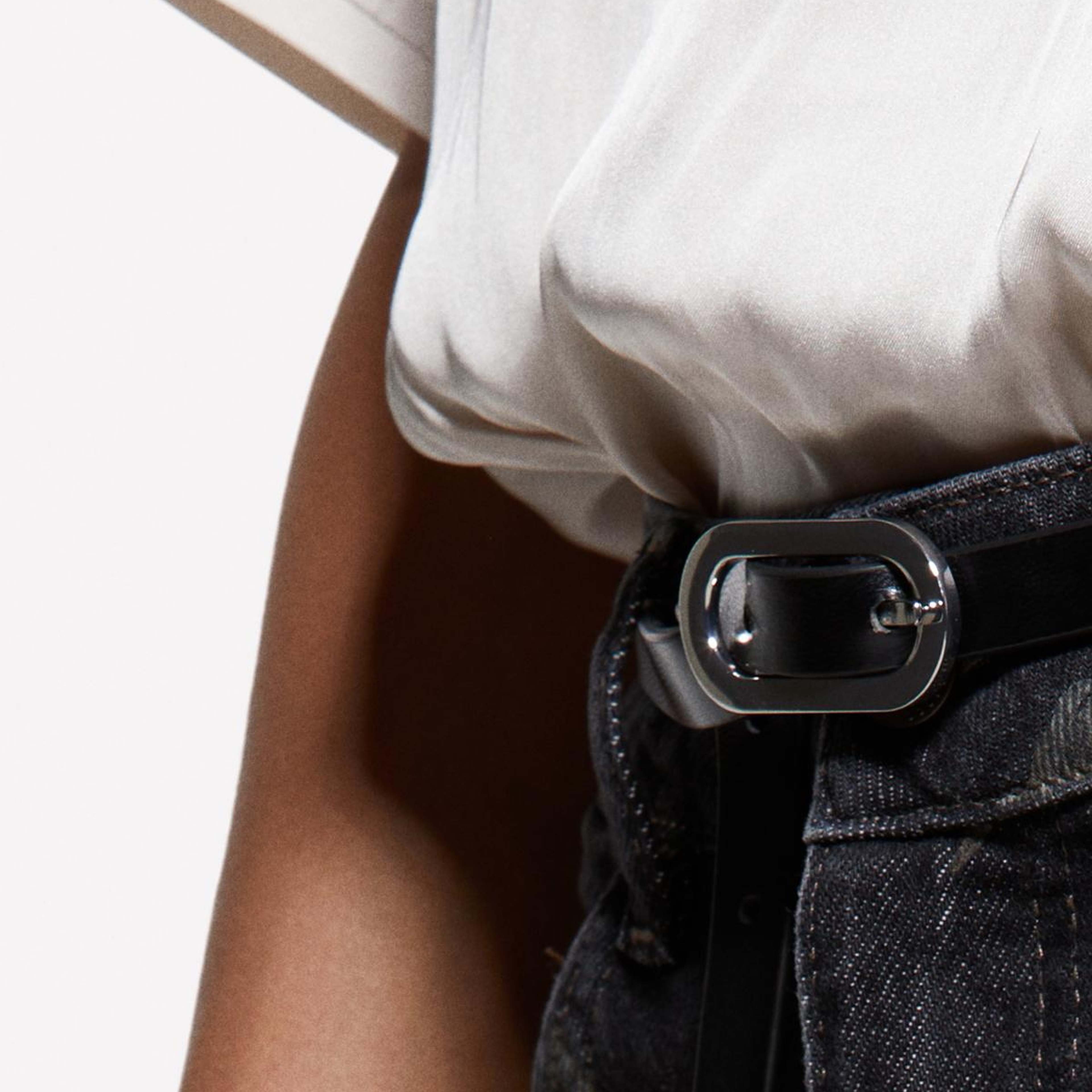 Kadın Koyu Gri %100 Pamuk Baskılı Düşük Bel Relaxed Fit Denim Pantolon