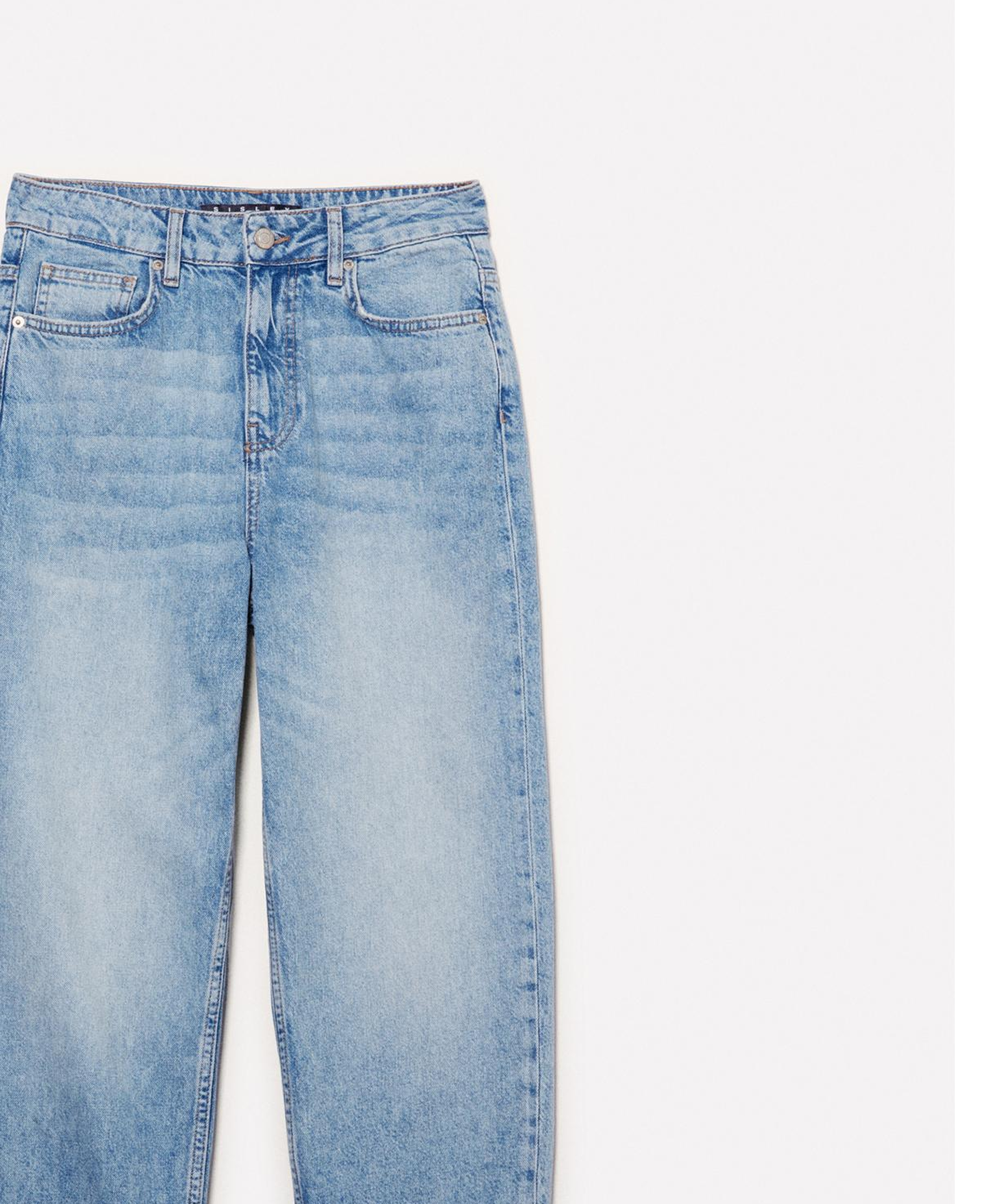 Kadın Açık Mavi %100 Pamuk Taş Yıkama Normal Bel Mom Fit Denim Pantolon