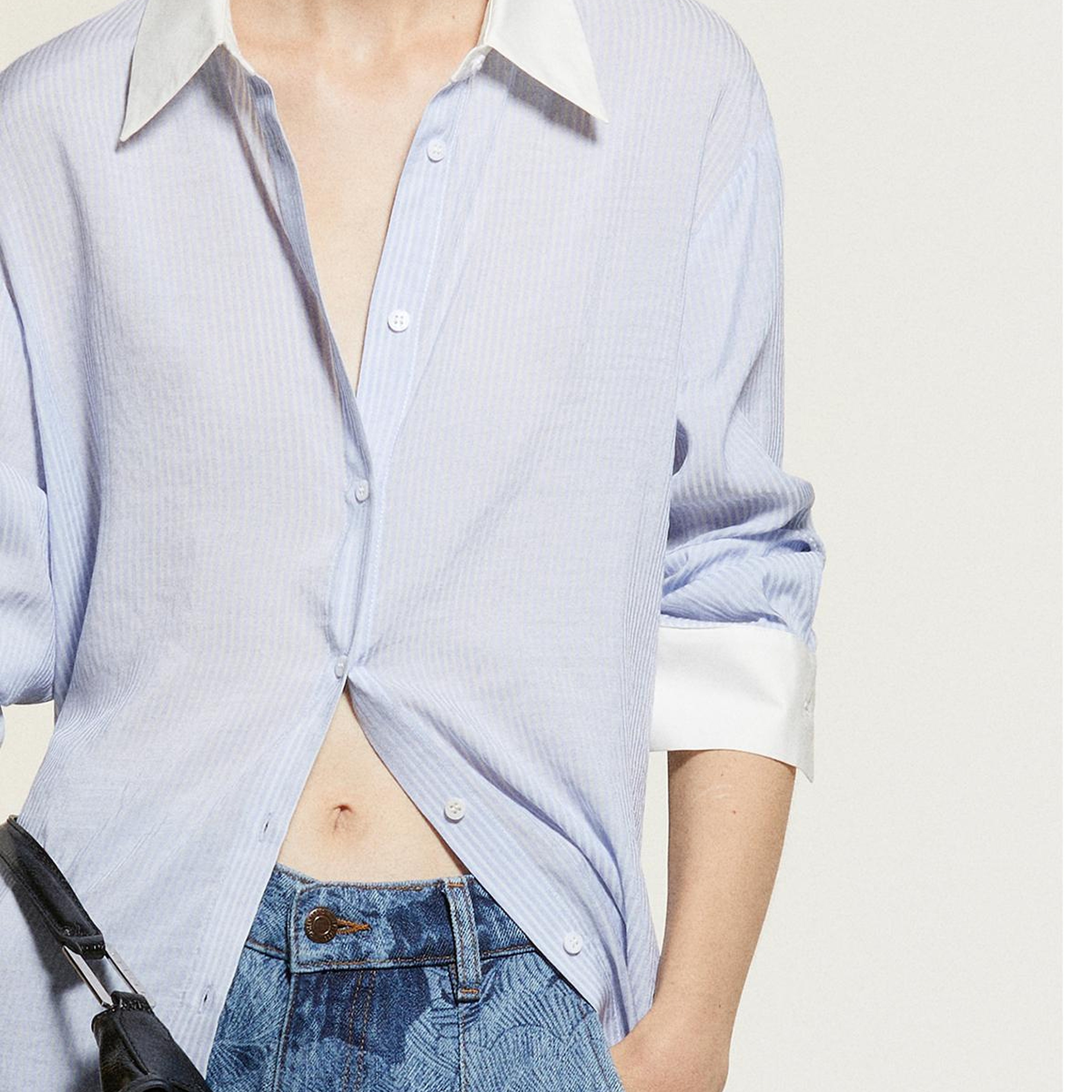Kadın Açık Mavi Viskoz Karışımlı Çizgili Comfort Fit Gömlek